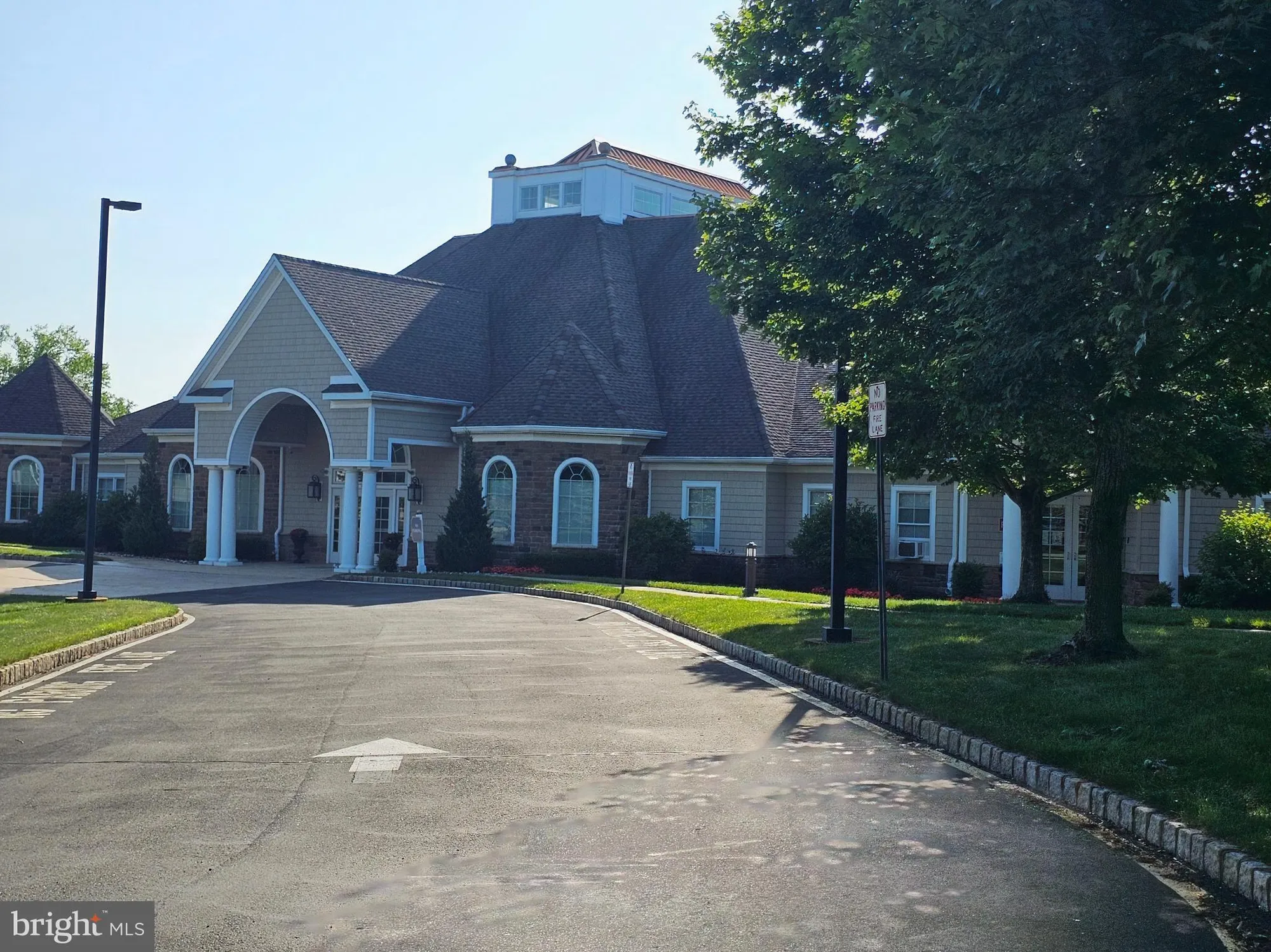 Property Slideshow image 29 of 33 | 7 honeysuckle dr, Manahawkin, NJ, 08050