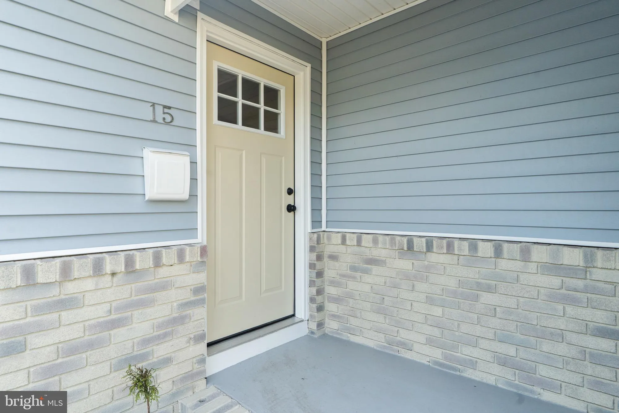 Property Slideshow image 2 of 23 | 15 brian ct, Toms River, NJ, 08757