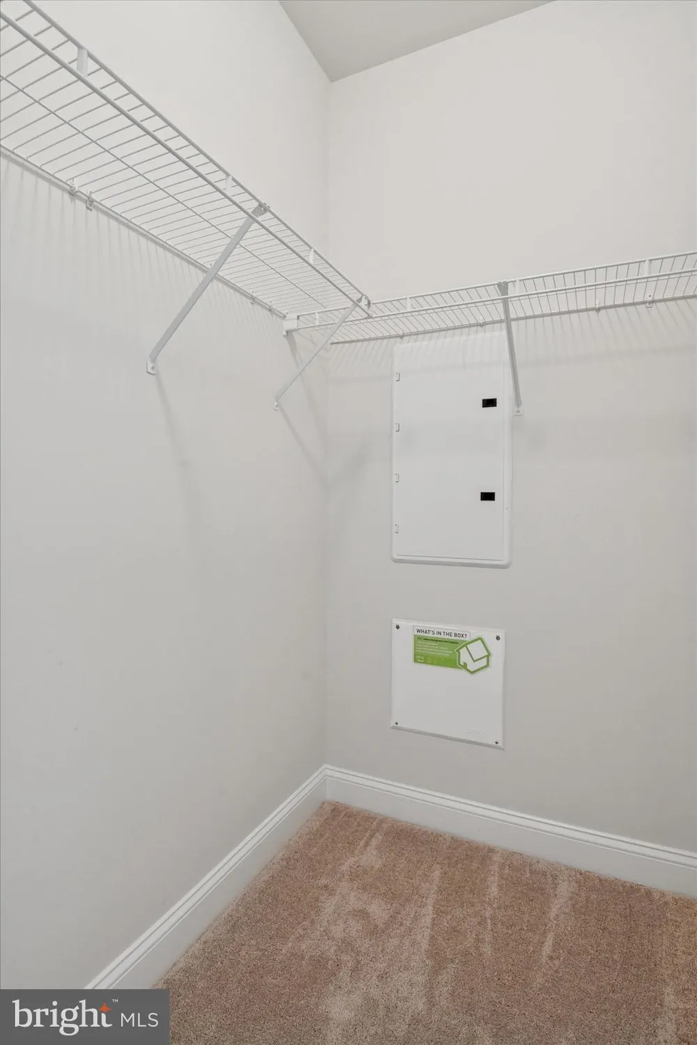 Property Slideshow image 17 of 25 | 3000 fountainview cir # 3206, Newark, DE, 19713