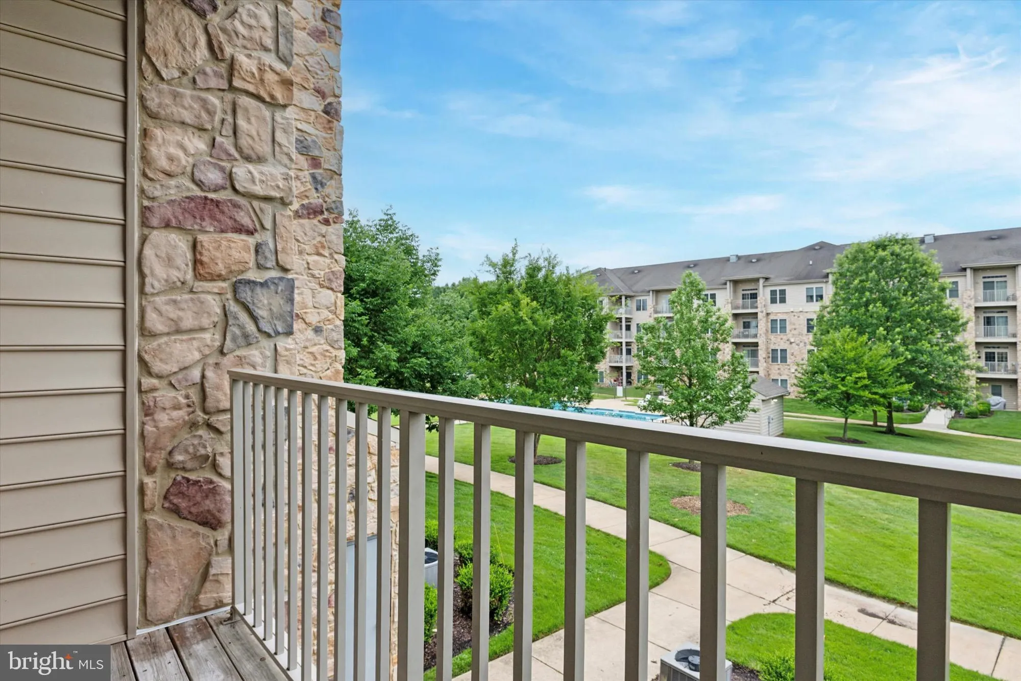 Property Slideshow image 23 of 25 | 3000 fountainview cir # 3206, Newark, DE, 19713