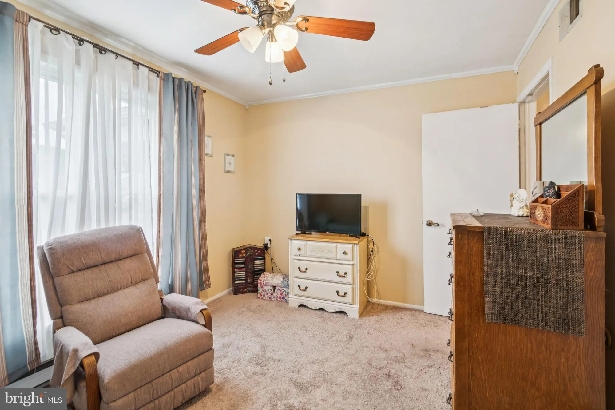 Property Slideshow image 27 of 30 | 53 finchley ct, Southampton, NJ, 08088