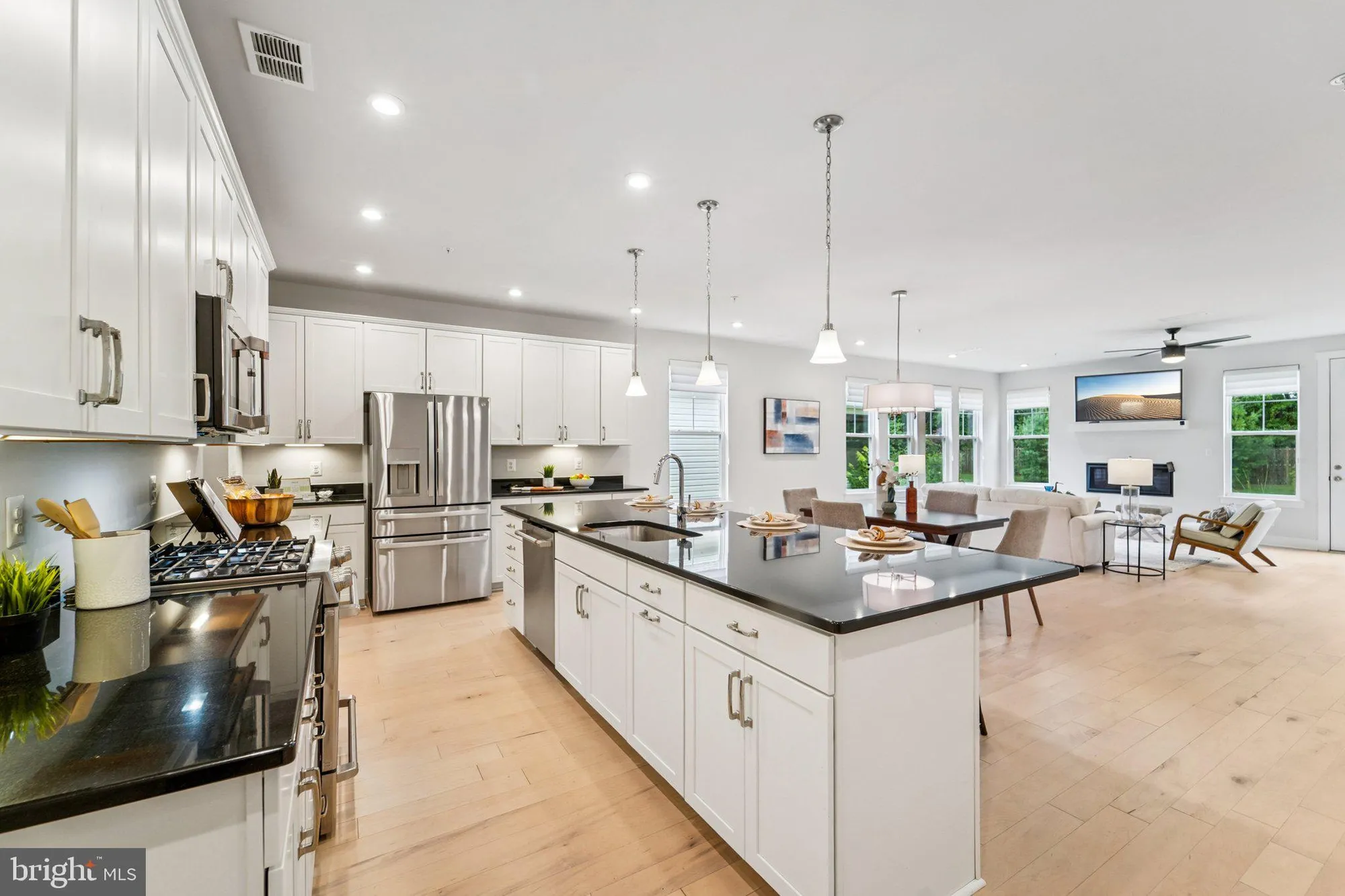 Property Slideshow image 12 of 51 | 224 bayberry dr, Chester, MD, 21619