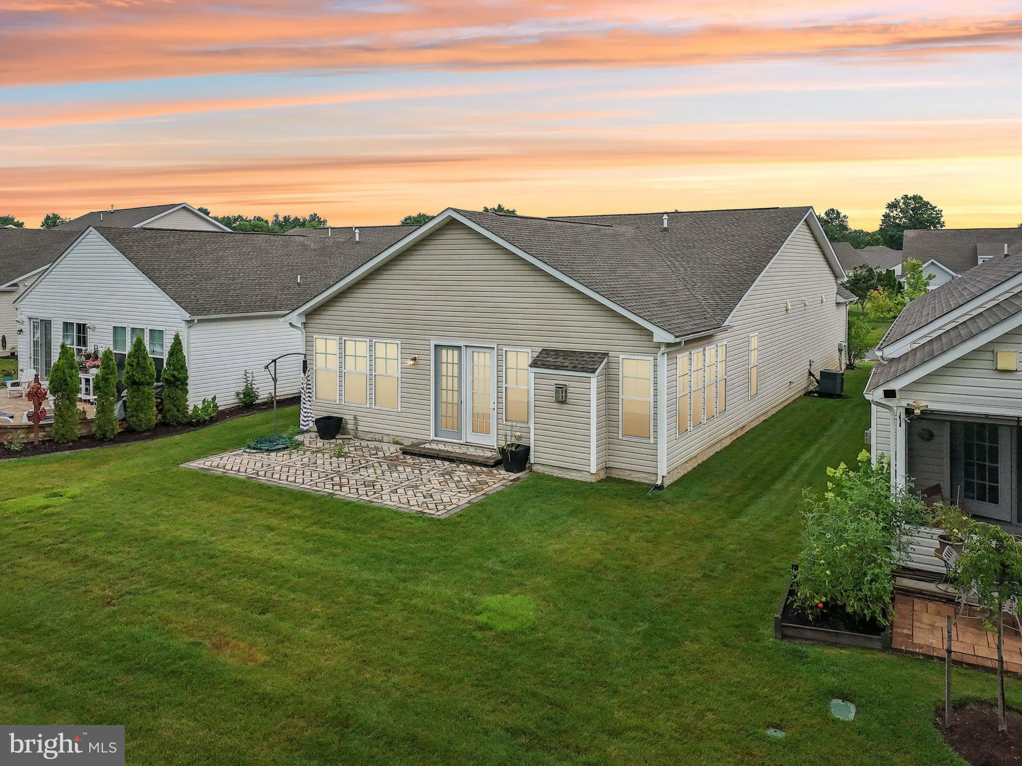 Property Slideshow image 4 of 51 | 224 bayberry dr, Chester, MD, 21619