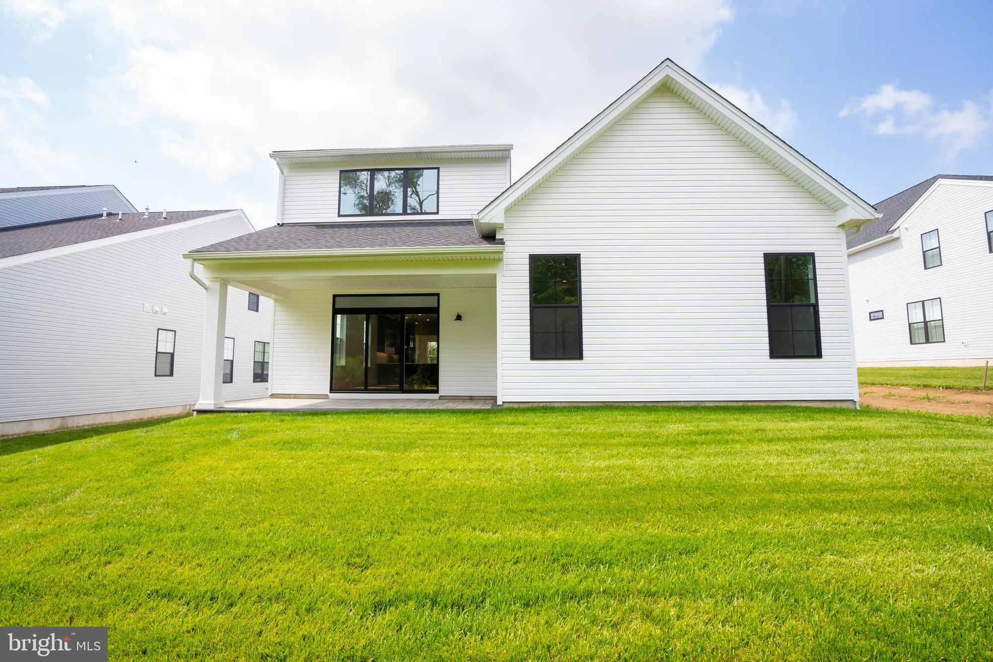 Property Slideshow image 6 of 38 | 15 ashlynn ct, Englishtown, NJ, 07726