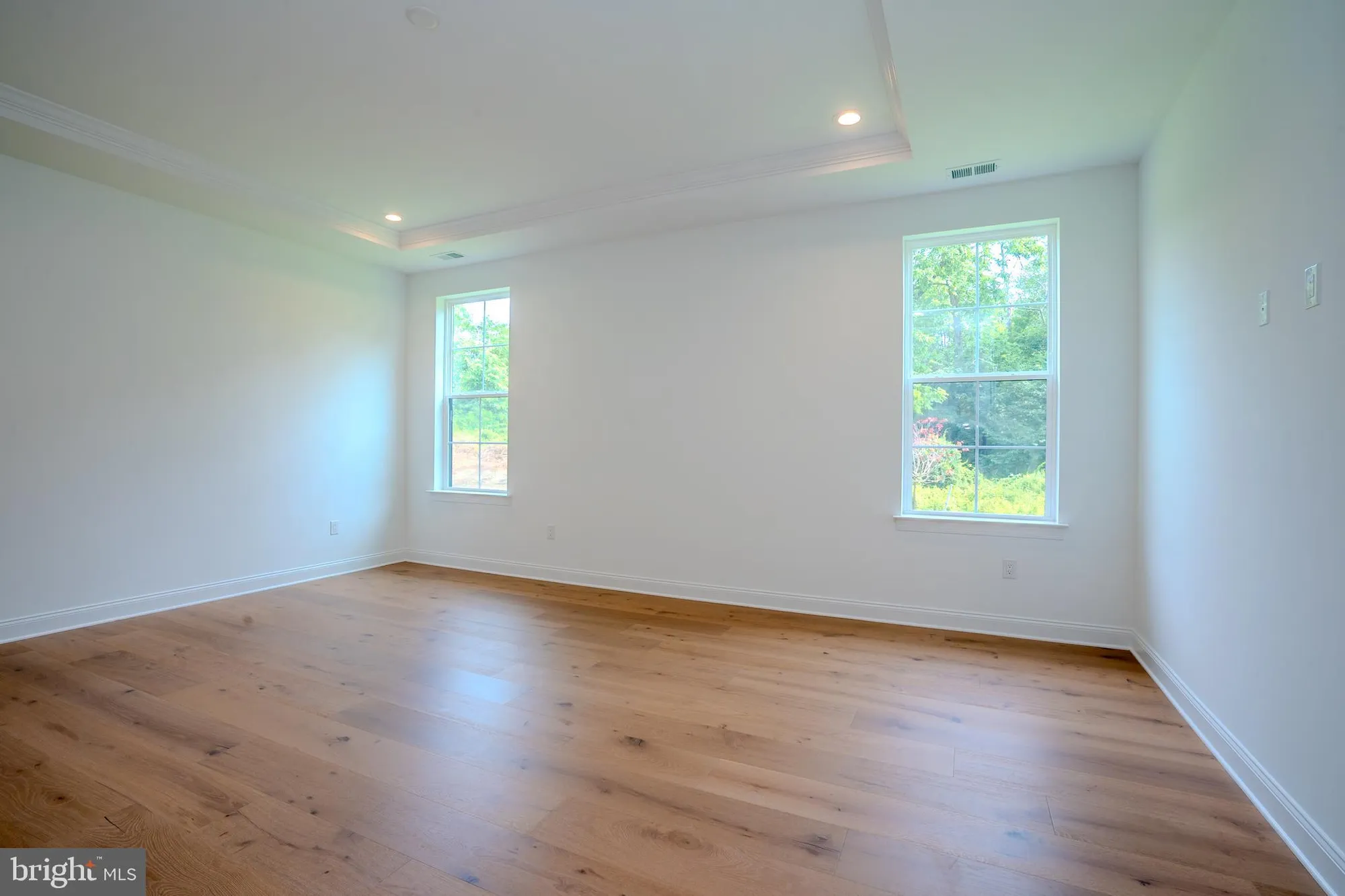 Property Slideshow image 23 of 38 | 15 ashlynn ct, Englishtown, NJ, 07726