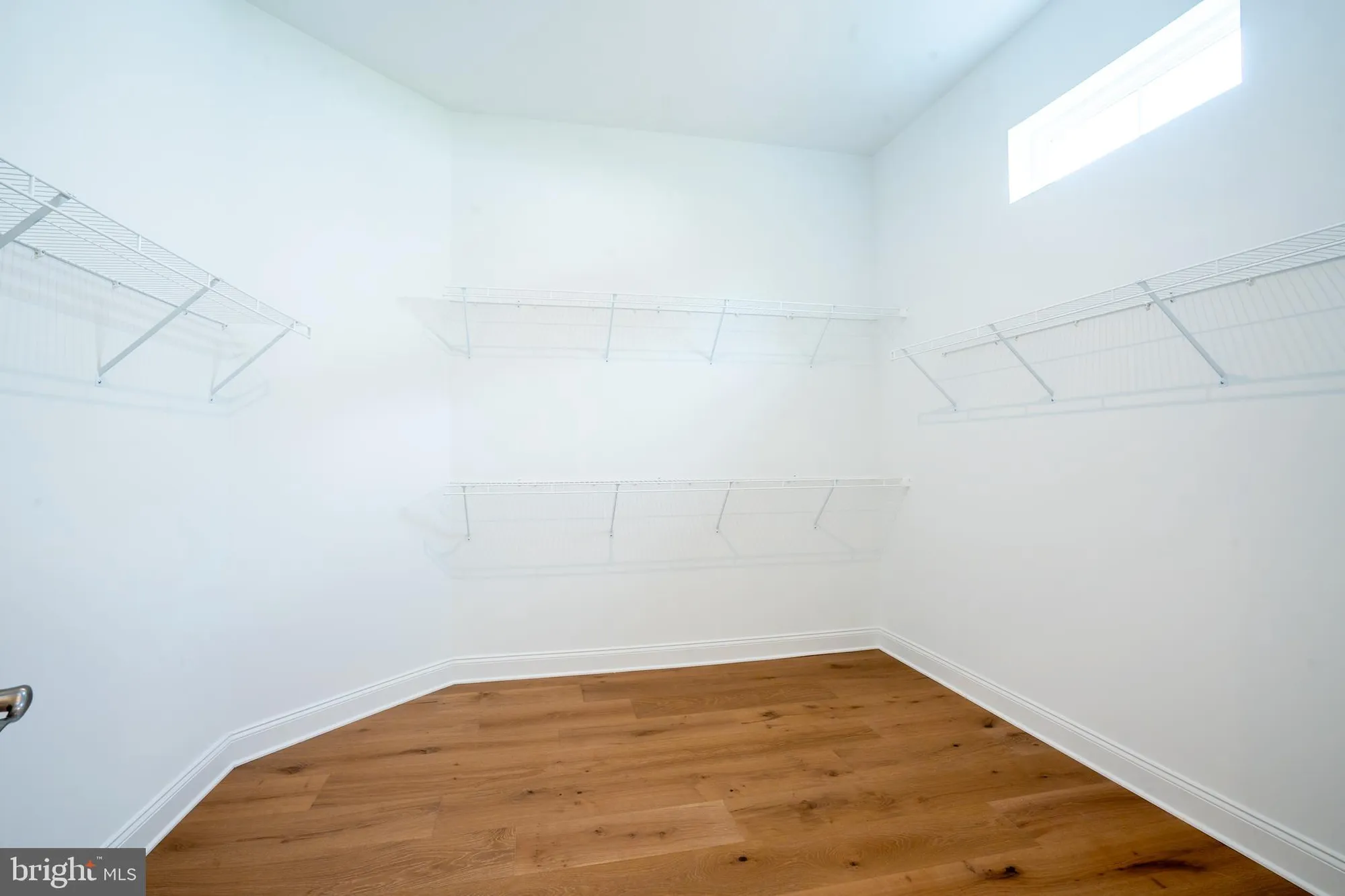 Property Slideshow image 28 of 38 | 15 ashlynn ct, Englishtown, NJ, 07726