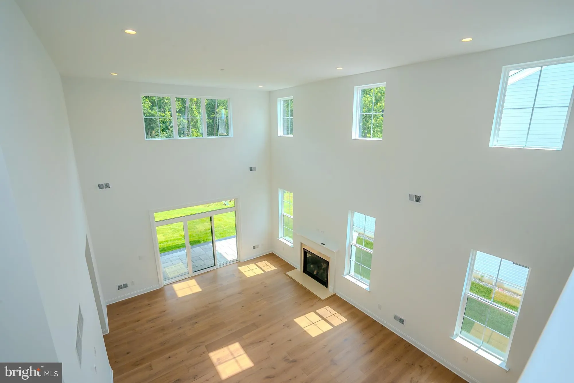 Property Slideshow image 35 of 38 | 15 ashlynn ct, Englishtown, NJ, 07726