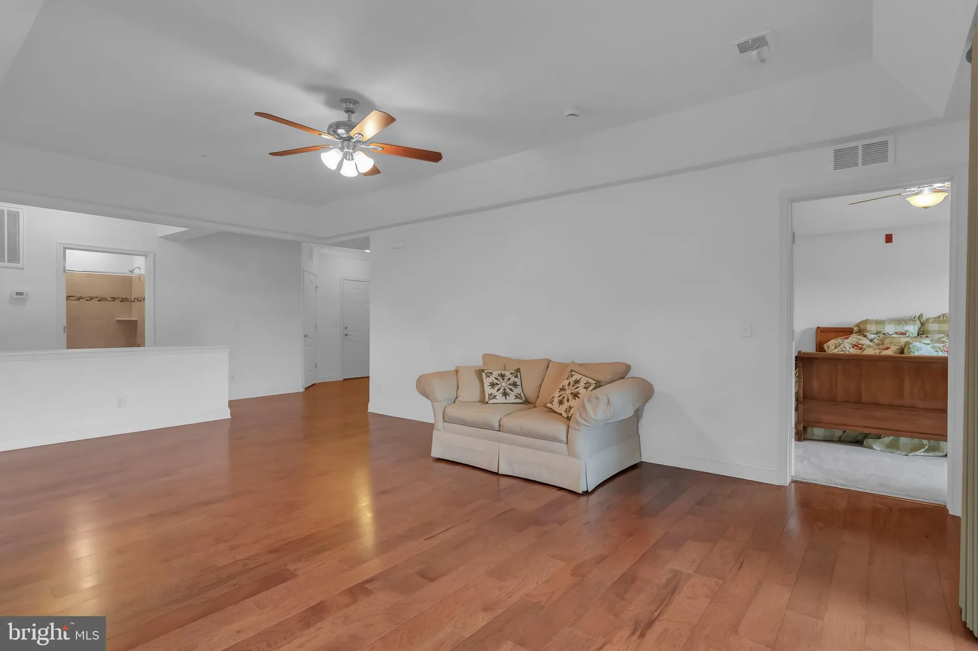 Property Slideshow image 12 of 33 | 10273 fountain cir 306, Manassas, VA, 20110