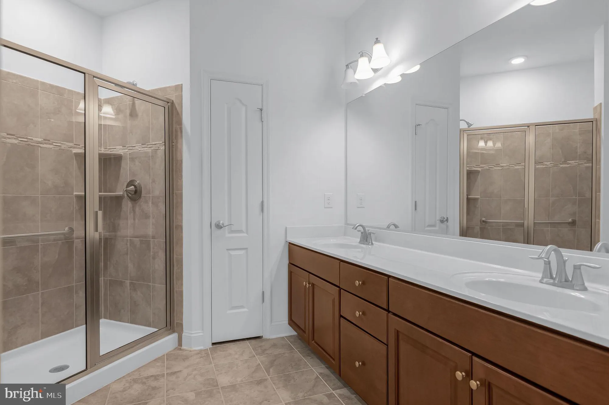 Property Slideshow image 27 of 33 | 10273 fountain cir 306, Manassas, VA, 20110