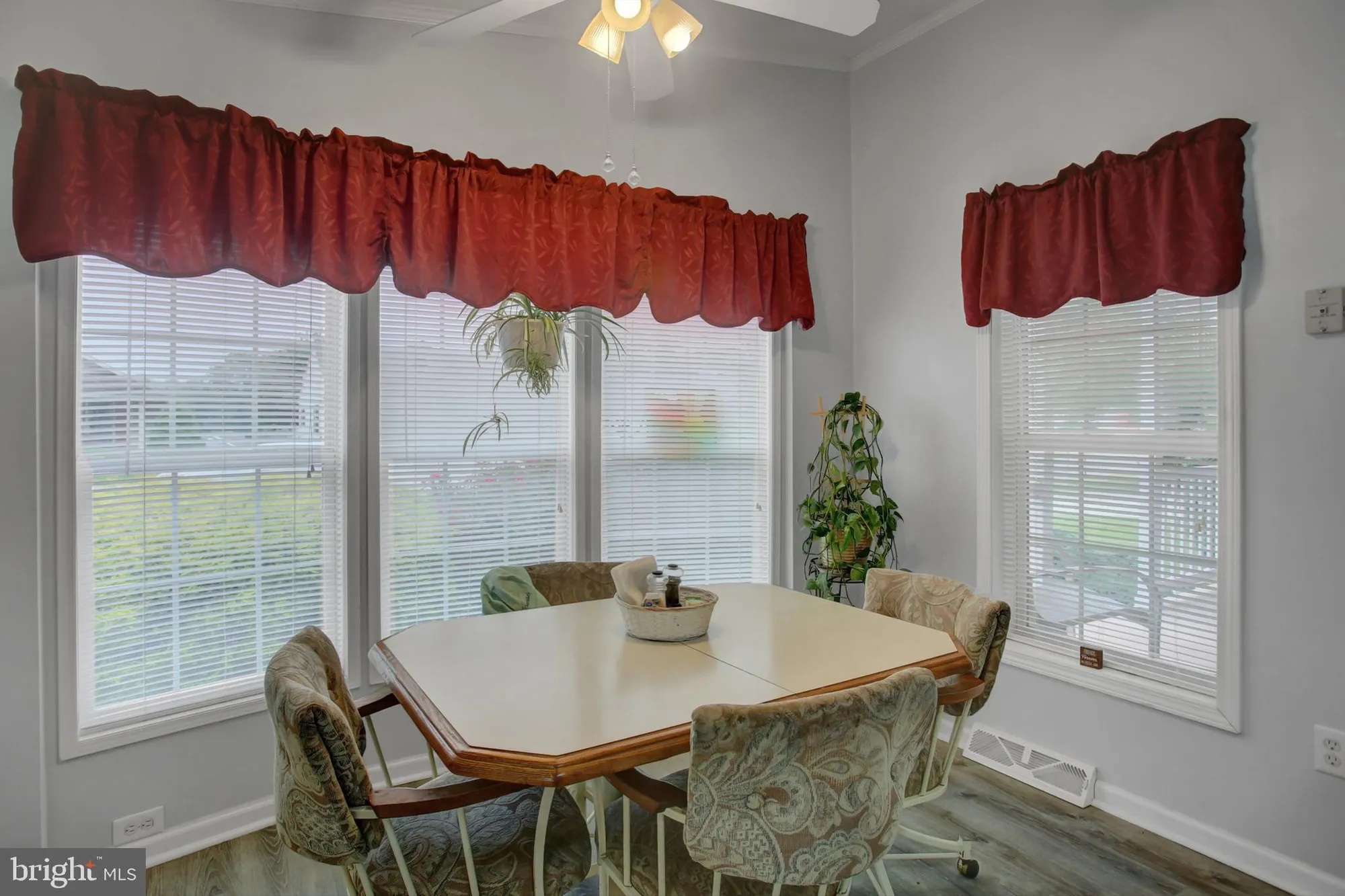 Property Slideshow image 20 of 43 | 22 lantern ln, Shippensburg, PA, 17257