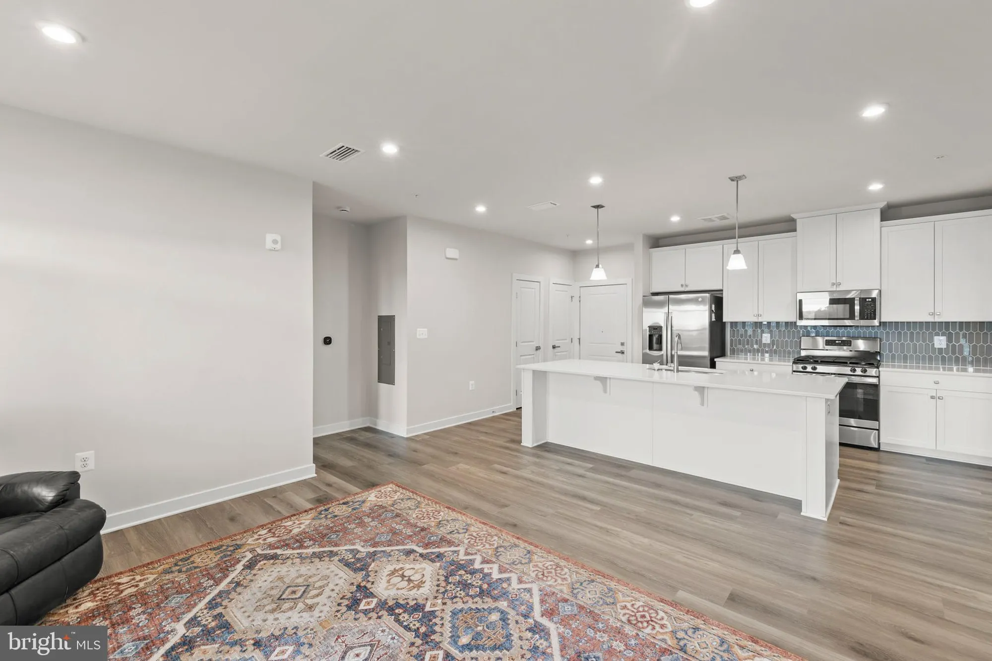 Property Slideshow image 9 of 22 | 140 mccormick cir apt 403, Winchester, VA, 22602