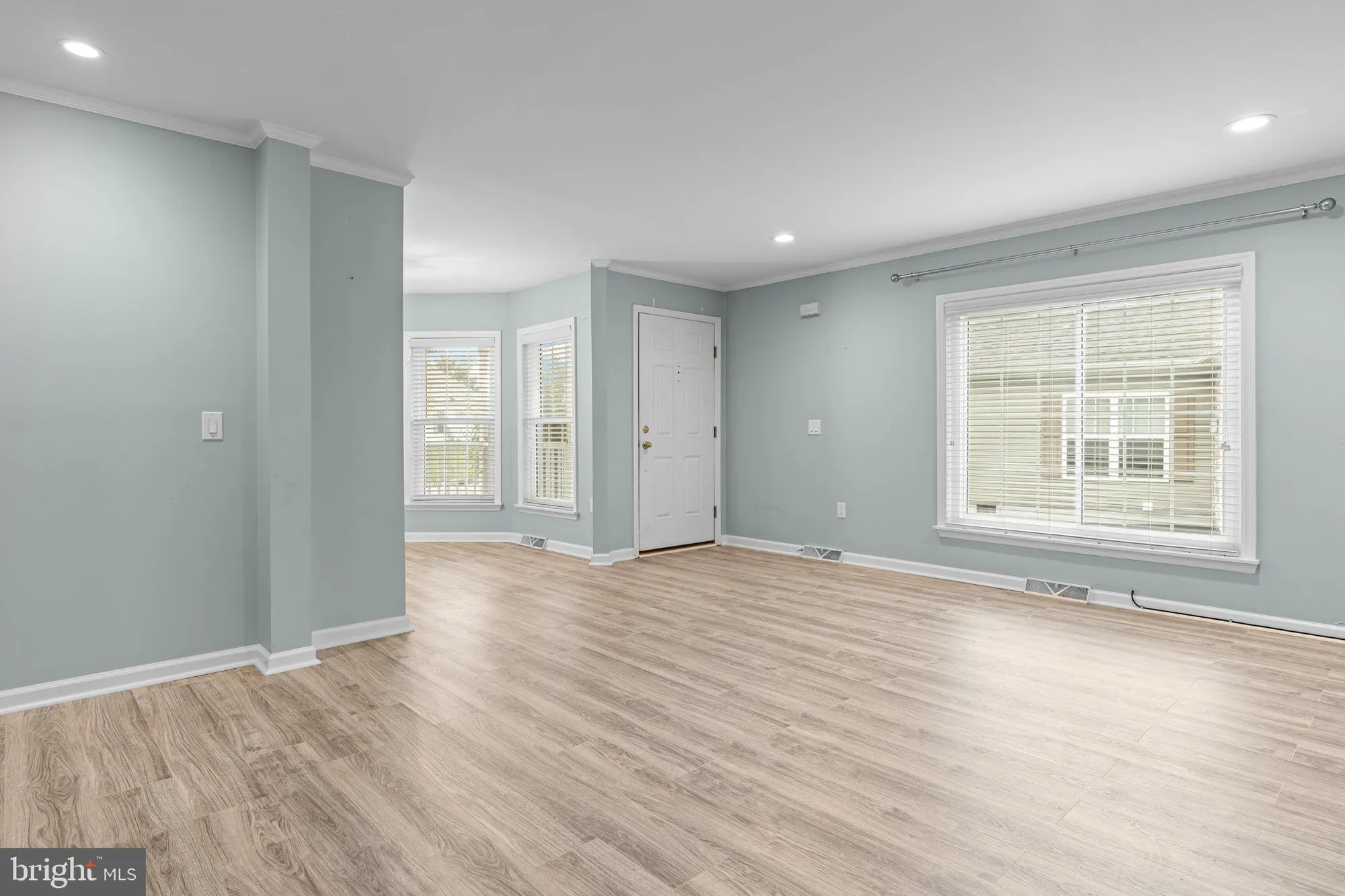 Property Slideshow image 7 of 32 | 620 eucalyptus way, Blue Bell, PA, 19422