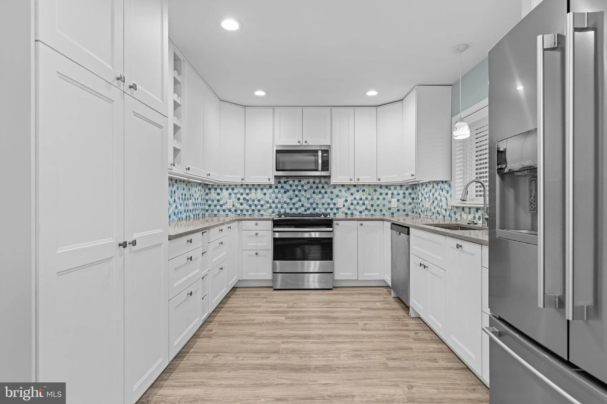 Property Slideshow image 11 of 32 | 620 eucalyptus way, Blue Bell, PA, 19422