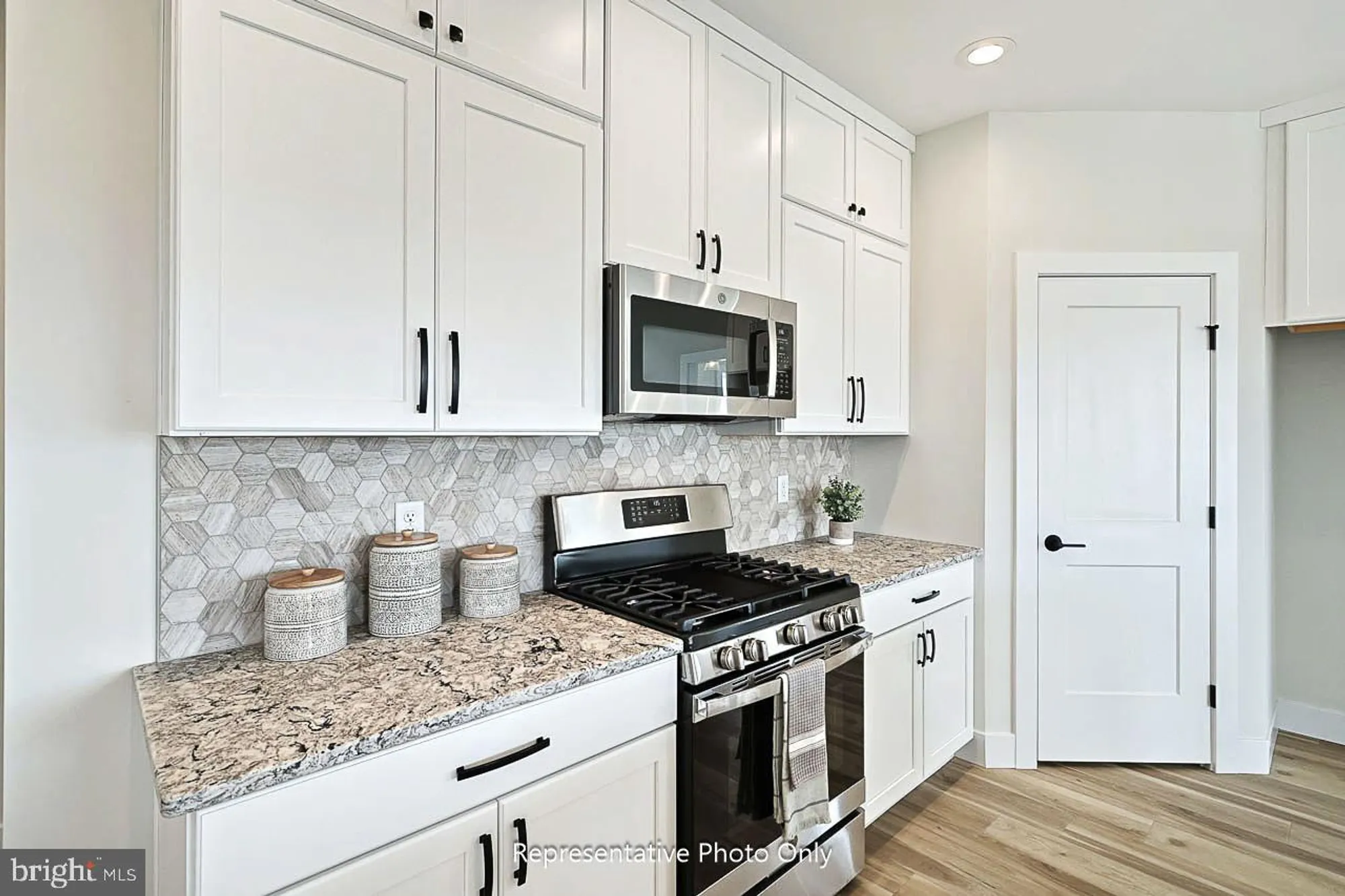 Property Slideshow image 11 of 30 | 504 hamilton ln, Annville, PA, 17003