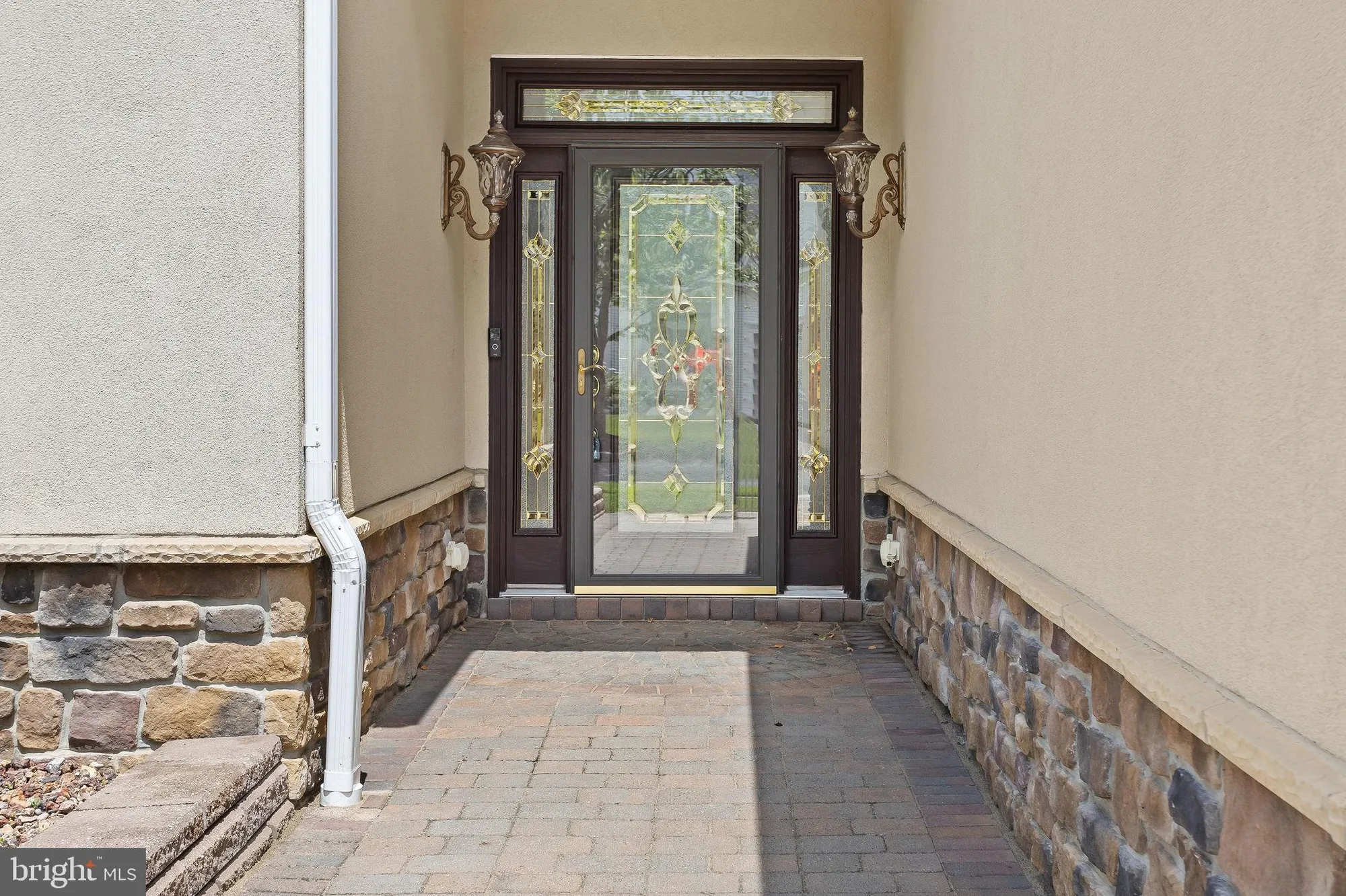 Property Slideshow image 3 of 39 | 37 monte carlo dr, Hamilton, NJ, 08691