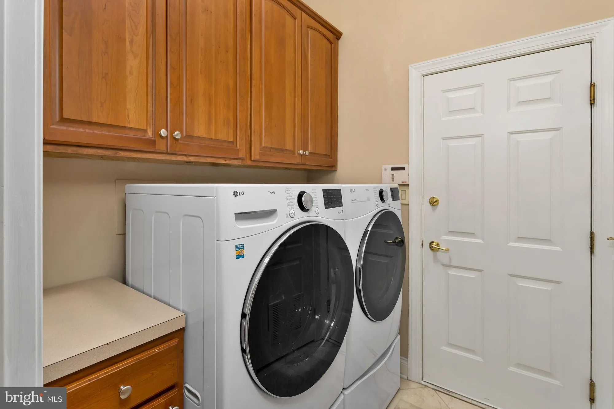 Property Slideshow image 22 of 39 | 37 monte carlo dr, Hamilton, NJ, 08691