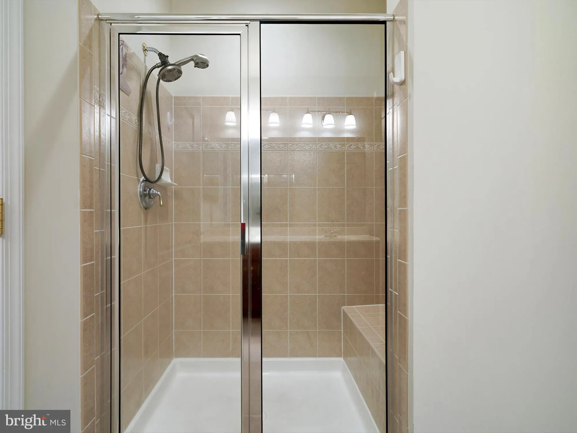 Property Slideshow image 36 of 53 | 8615 fluttering leaf trl 404, Odenton, MD, 21113