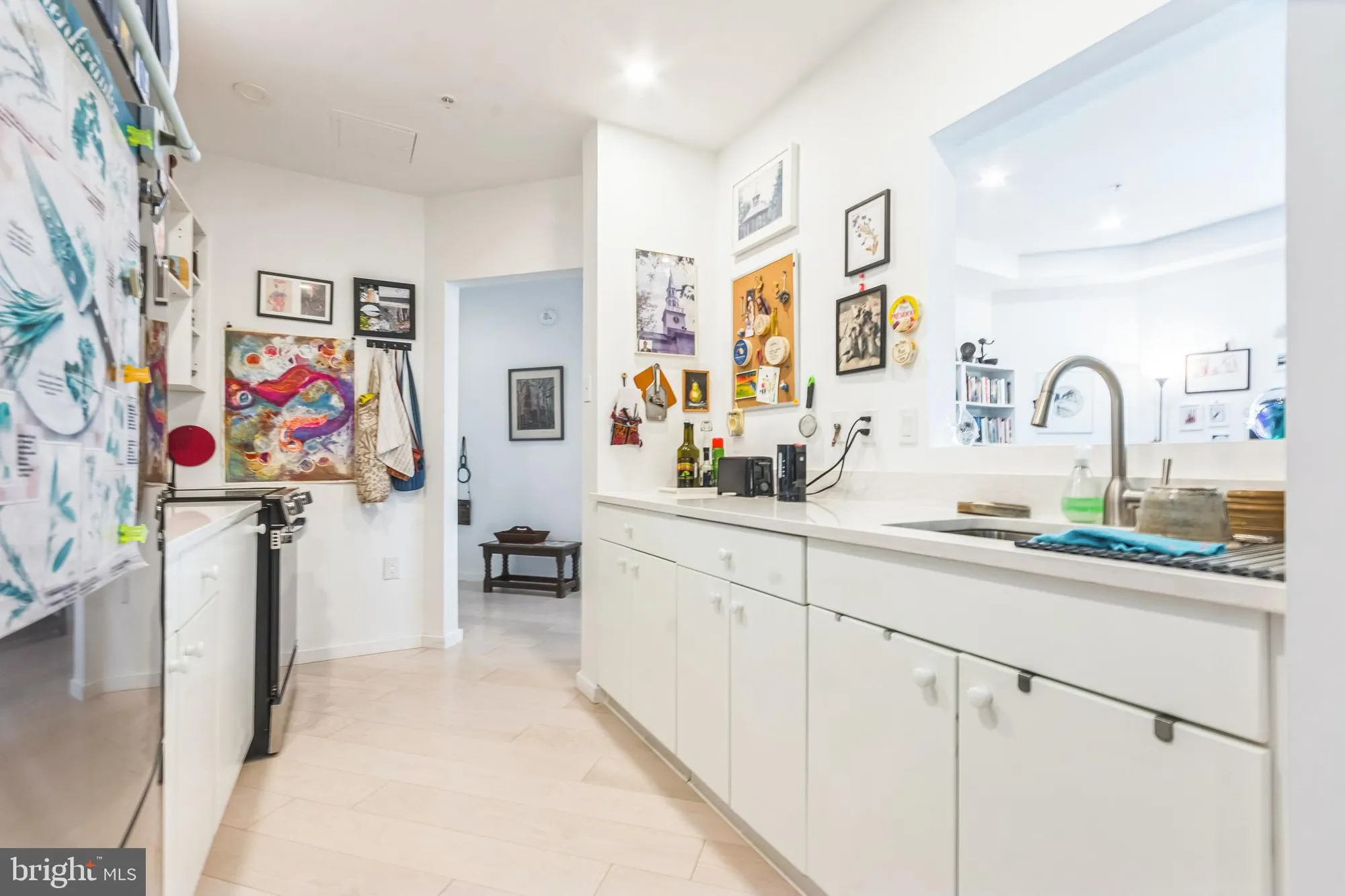 Property Slideshow image 9 of 19 | 2402 windrow dr, Princeton, NJ, 08540