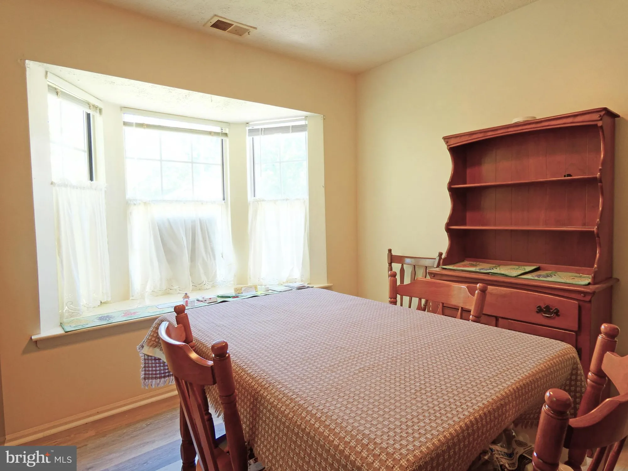 Property Slideshow image 10 of 33 | 227 lantern pl, Little Egg Harbor Twp, NJ, 08087