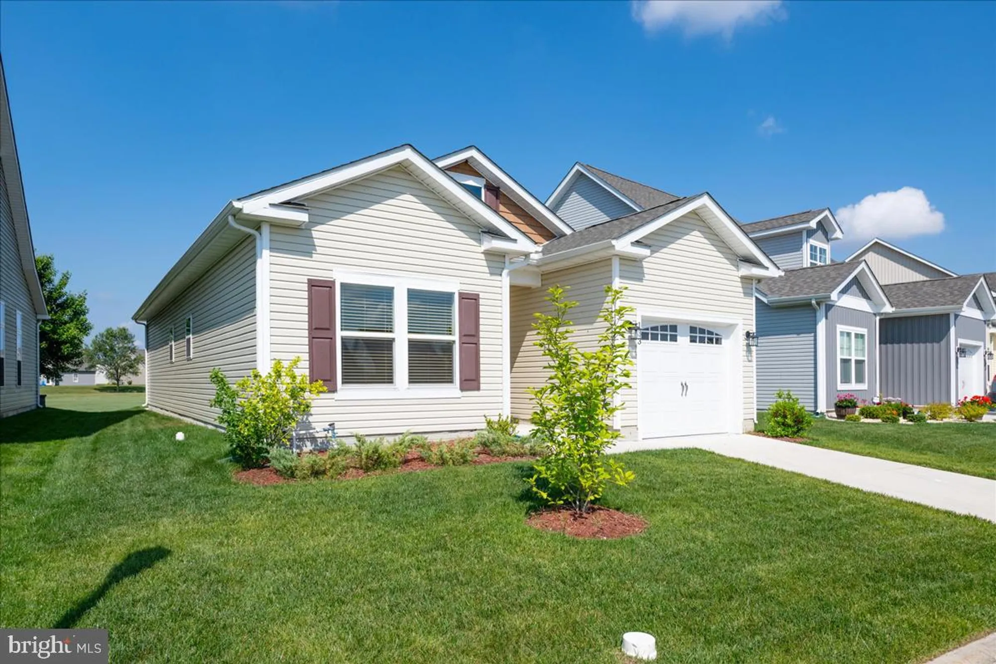 Property Slideshow image 3 of 51 | 133 waterside dr, Bridgeville, DE, 19933