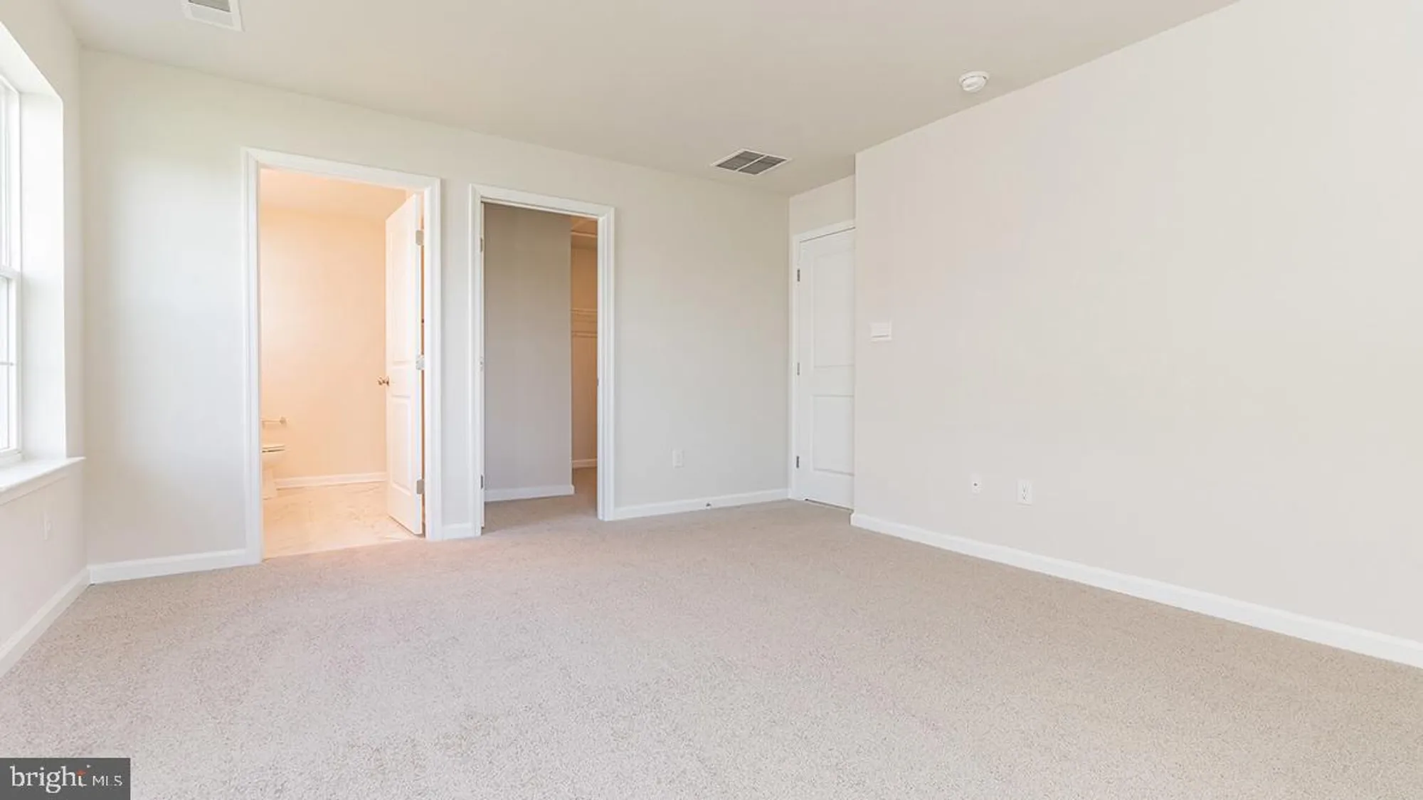 Property Slideshow image 14 of 22 | 302 haven dr, Pottstown, PA, 19464