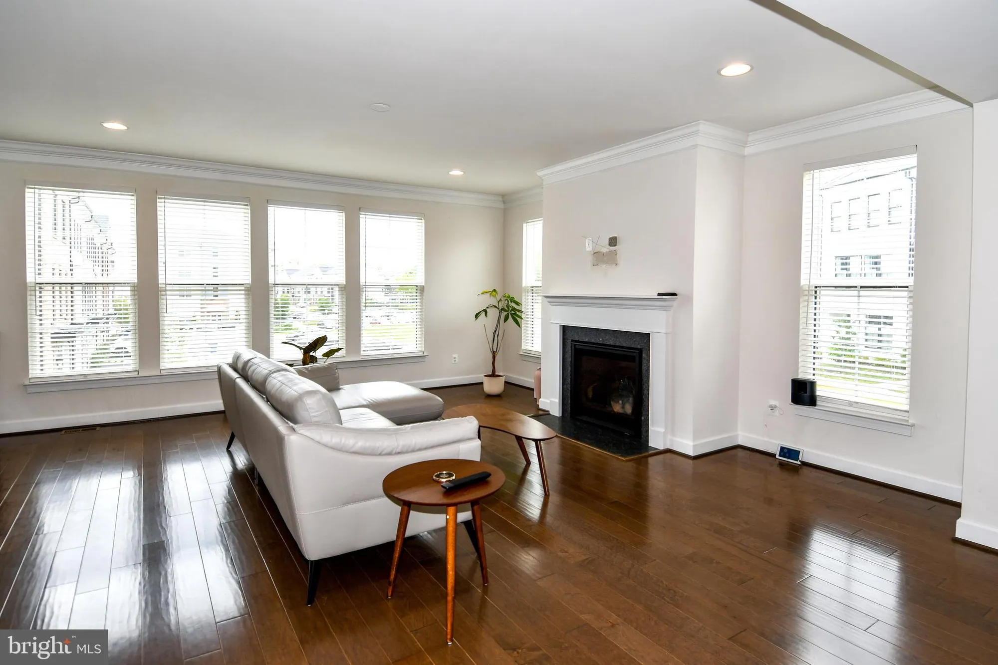 Property Slideshow image 19 of 53 | 13825 estuary pl, Woodbridge, VA, 22191