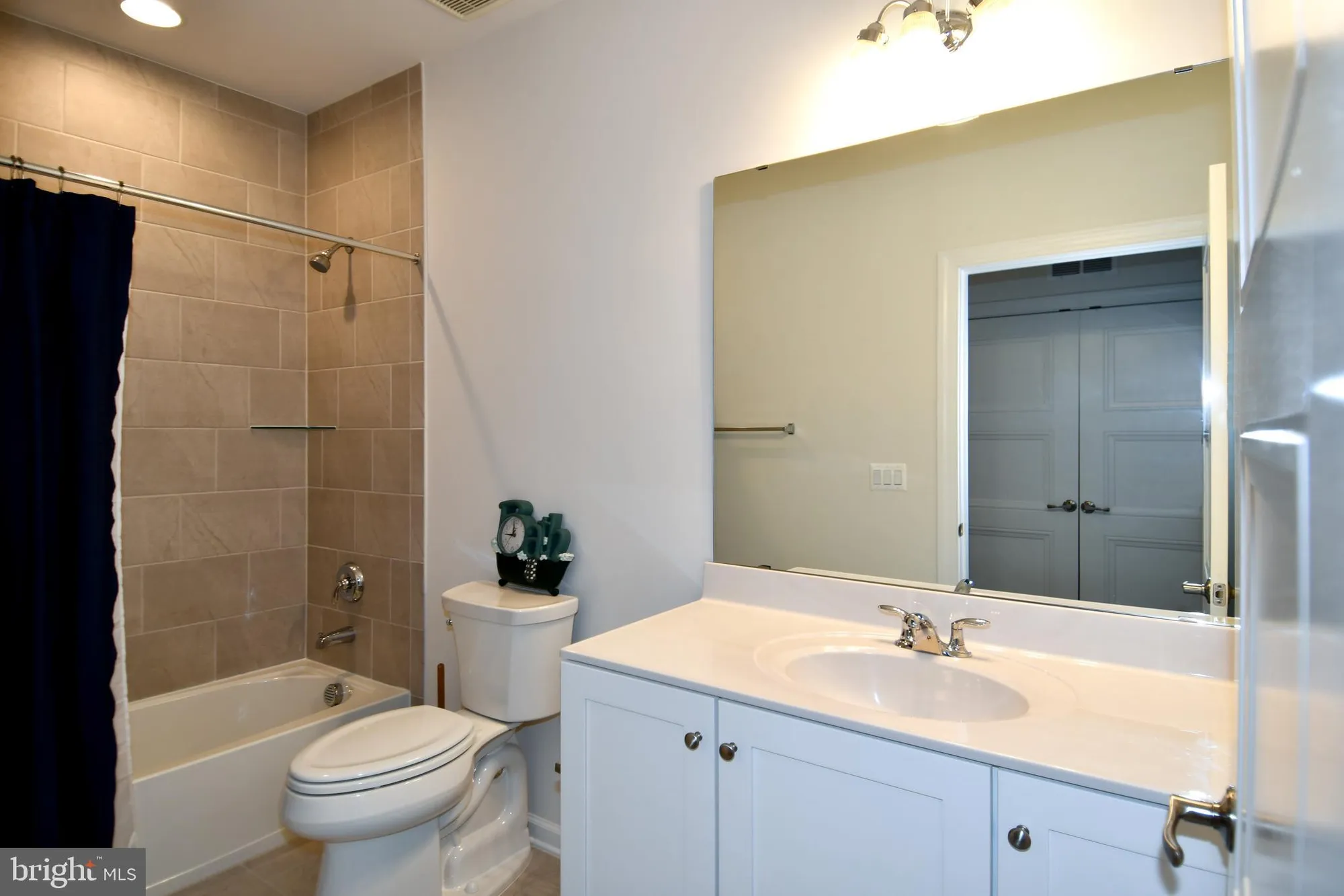 Property Slideshow image 32 of 53 | 13825 estuary pl, Woodbridge, VA, 22191