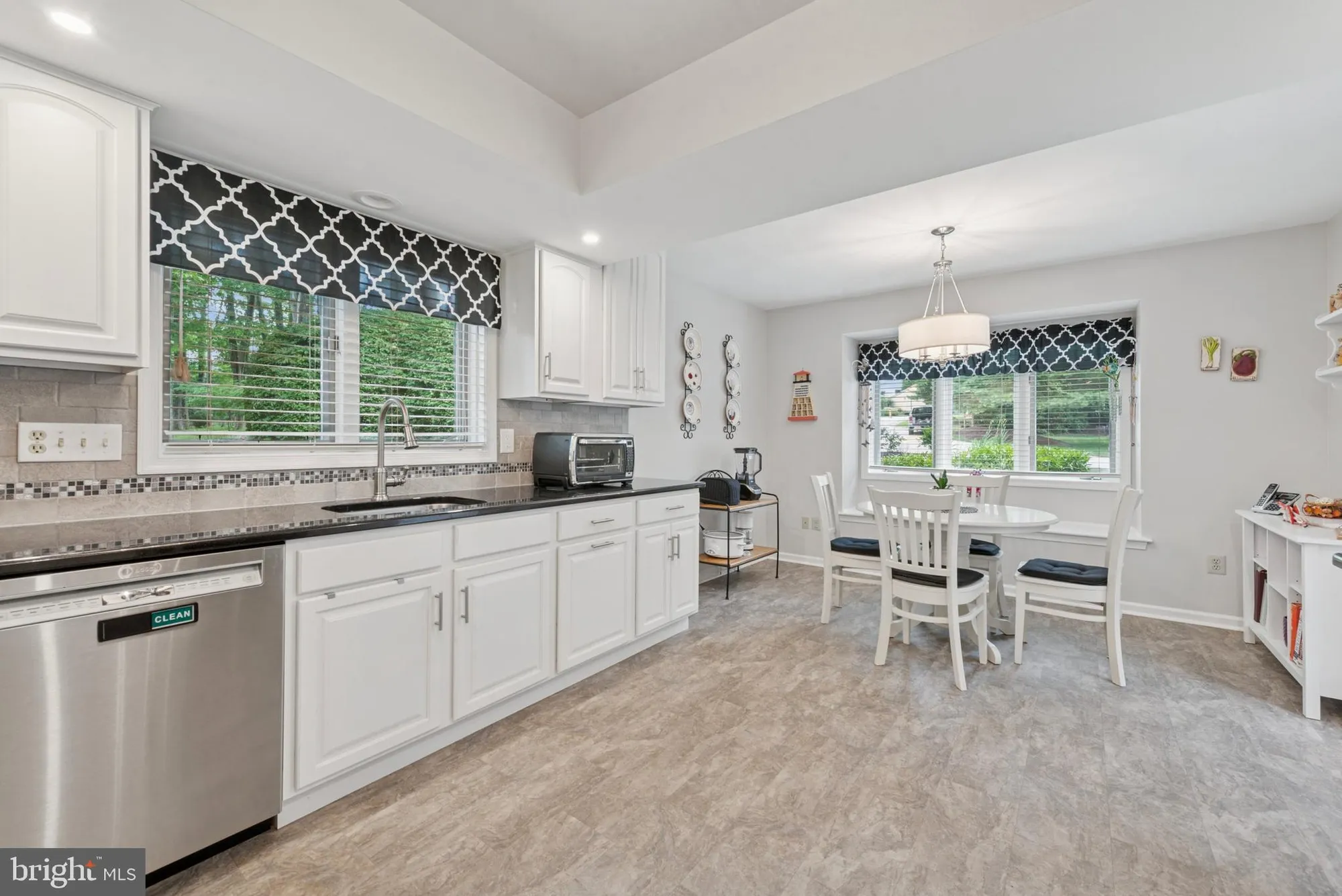 Property Slideshow image 10 of 35 | 1243 princeton ln # 1243, West Chester, PA, 19380