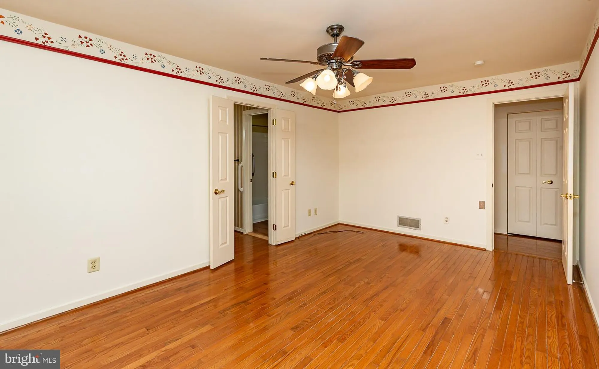 Property Slideshow image 24 of 43 | 331 devon way # 331, West Chester, PA, 19380