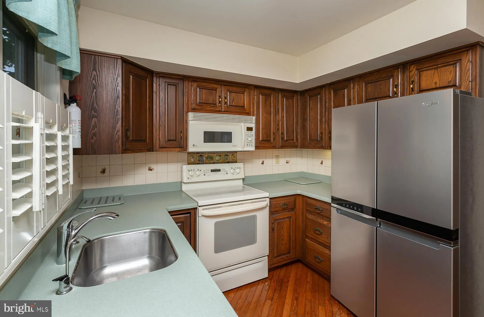 Property Slideshow image 13 of 43 | 331 devon way # 331, West Chester, PA, 19380