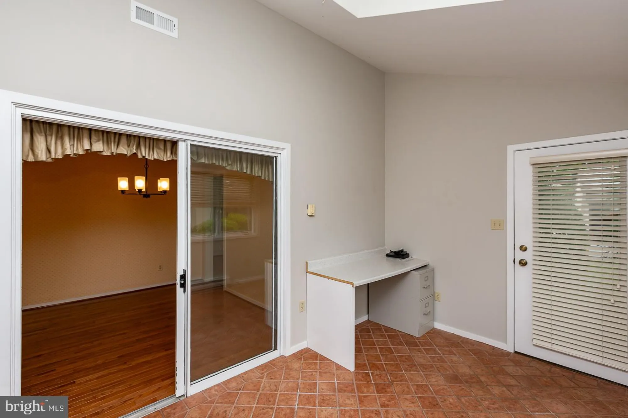 Property Slideshow image 19 of 43 | 331 devon way # 331, West Chester, PA, 19380