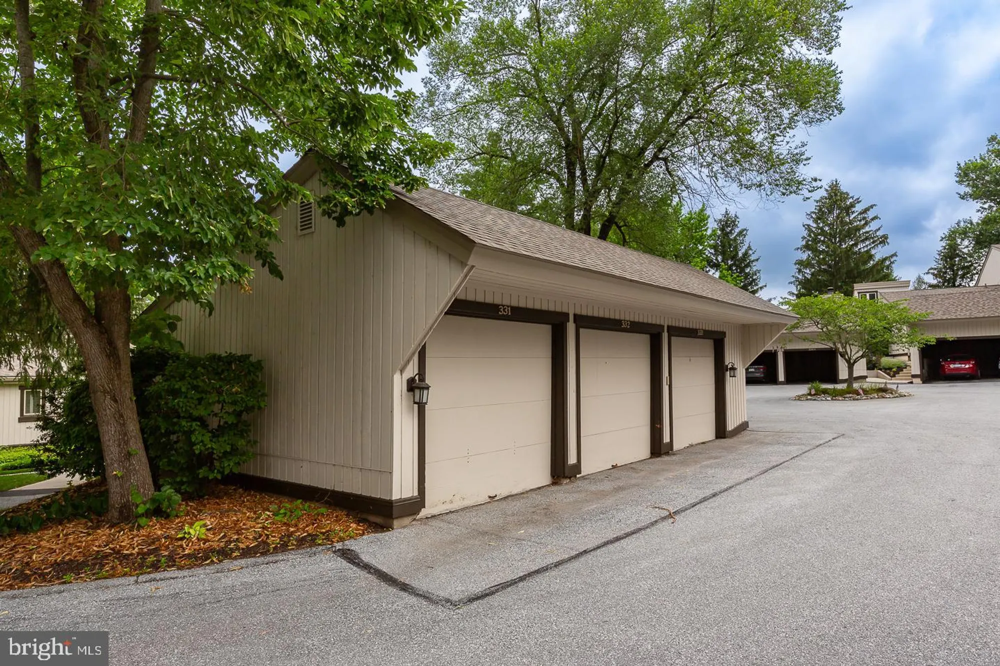 Property Slideshow image 33 of 43 | 331 devon way # 331, West Chester, PA, 19380