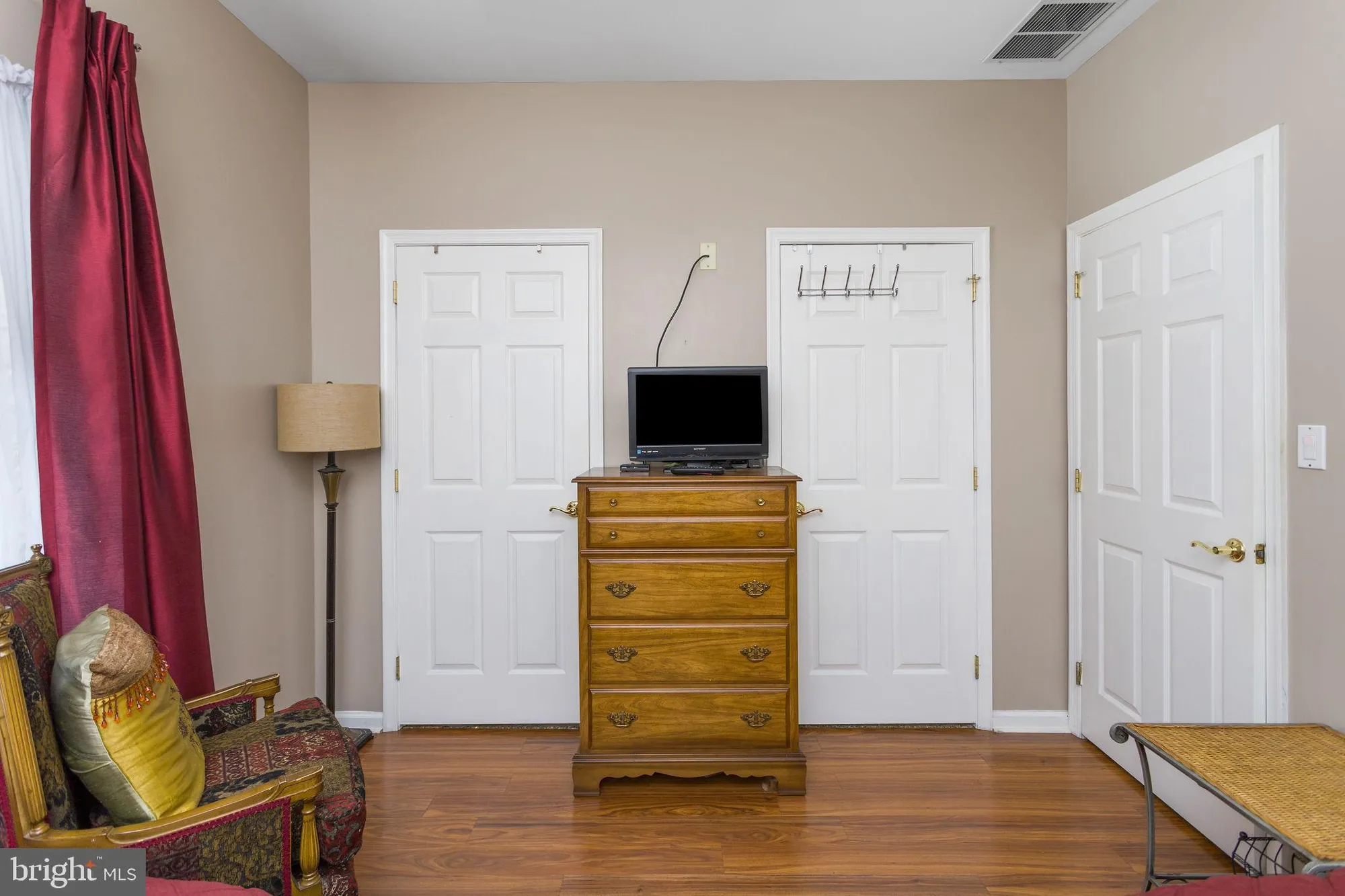 Property Slideshow image 20 of 28 | 47 gabriella cir, Manchester, NJ, 08759