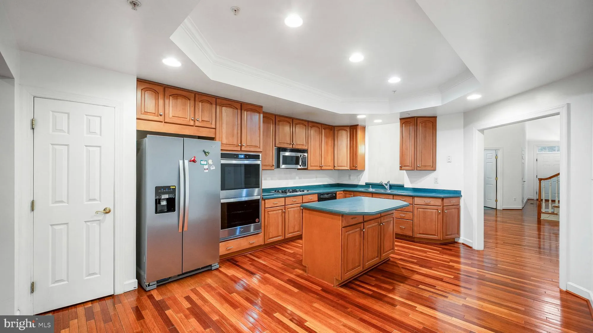 Property Slideshow image 15 of 35 | 8523 snowreath rd # 8523, Baltimore, MD, 21208