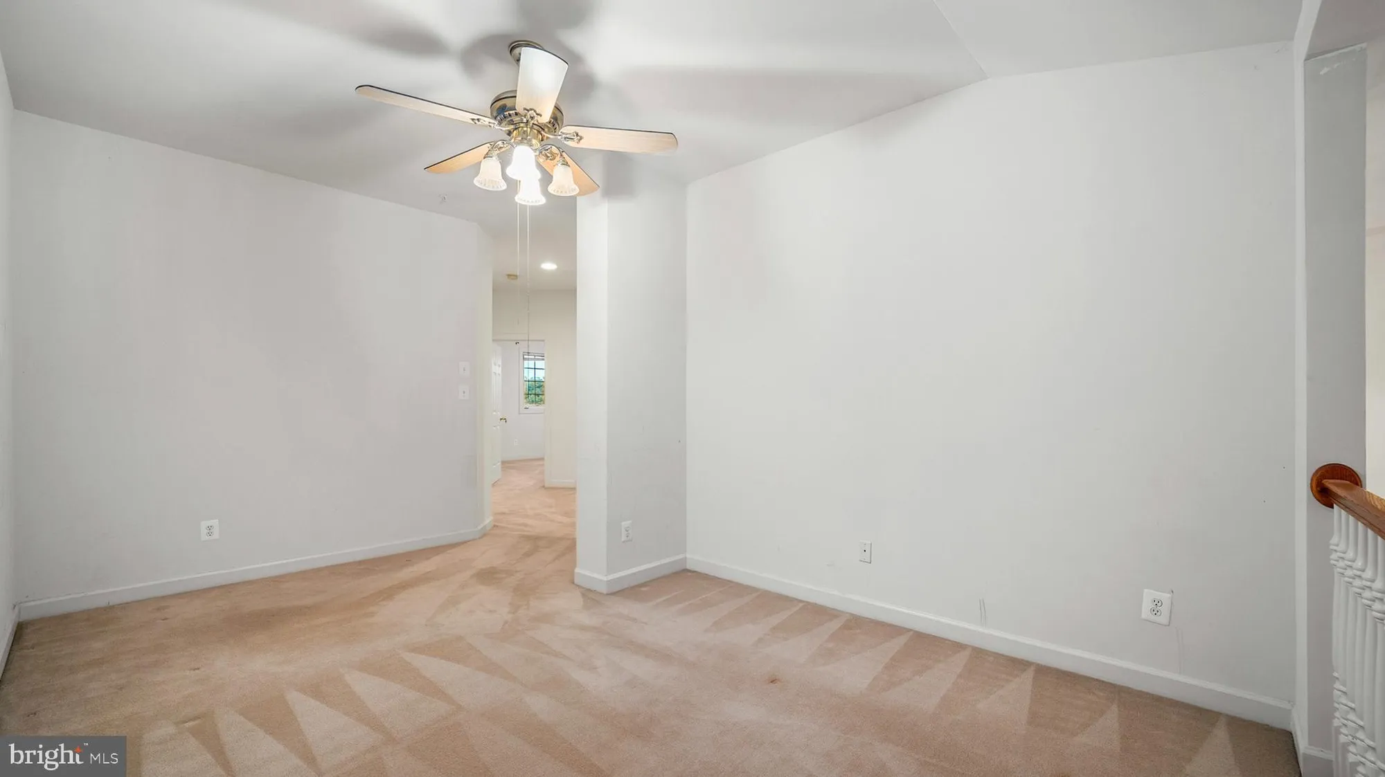 Property Slideshow image 21 of 35 | 8523 snowreath rd # 8523, Baltimore, MD, 21208