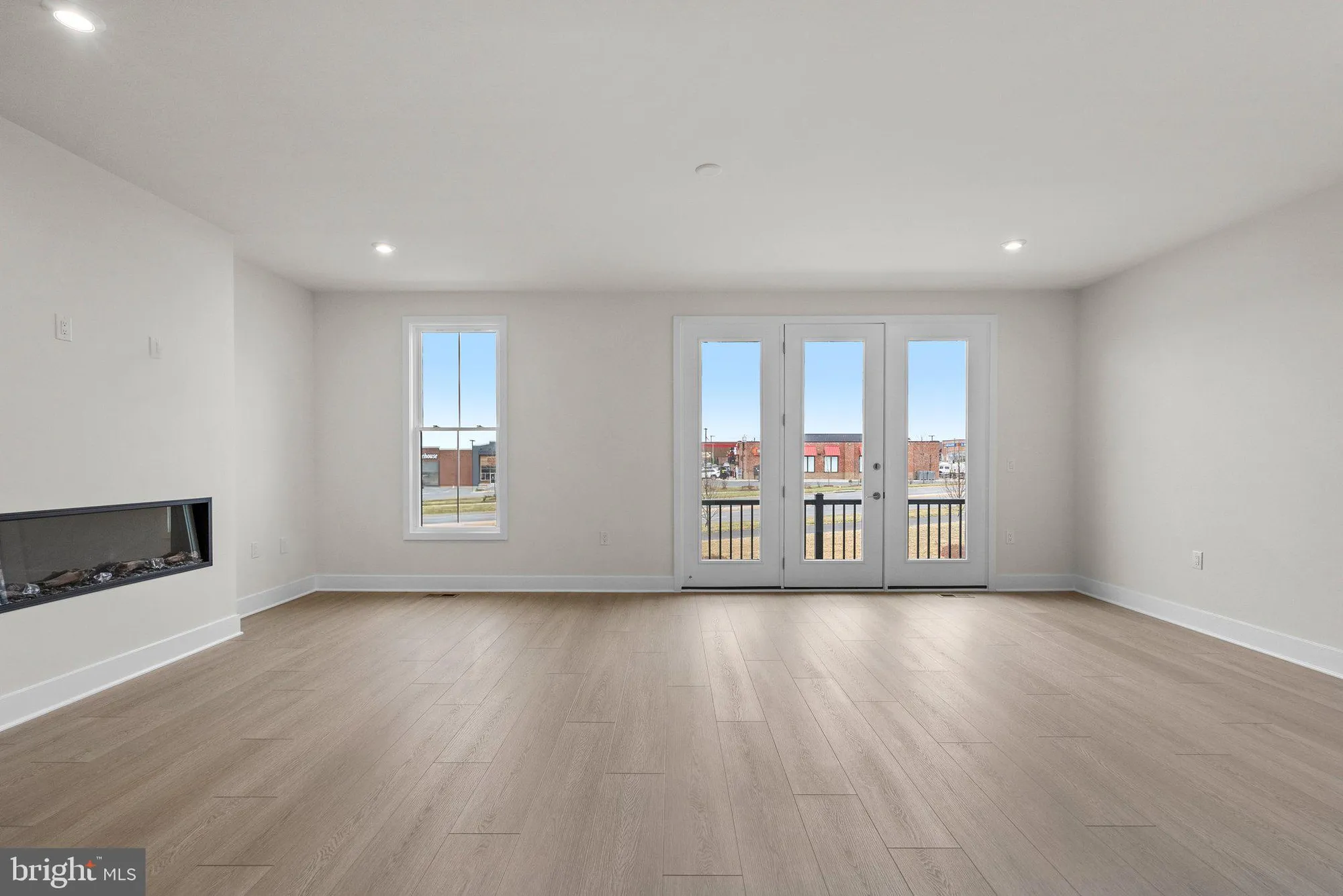 Property Slideshow image 10 of 30 | 44486 lowestoft sq, Ashburn, VA, 20147