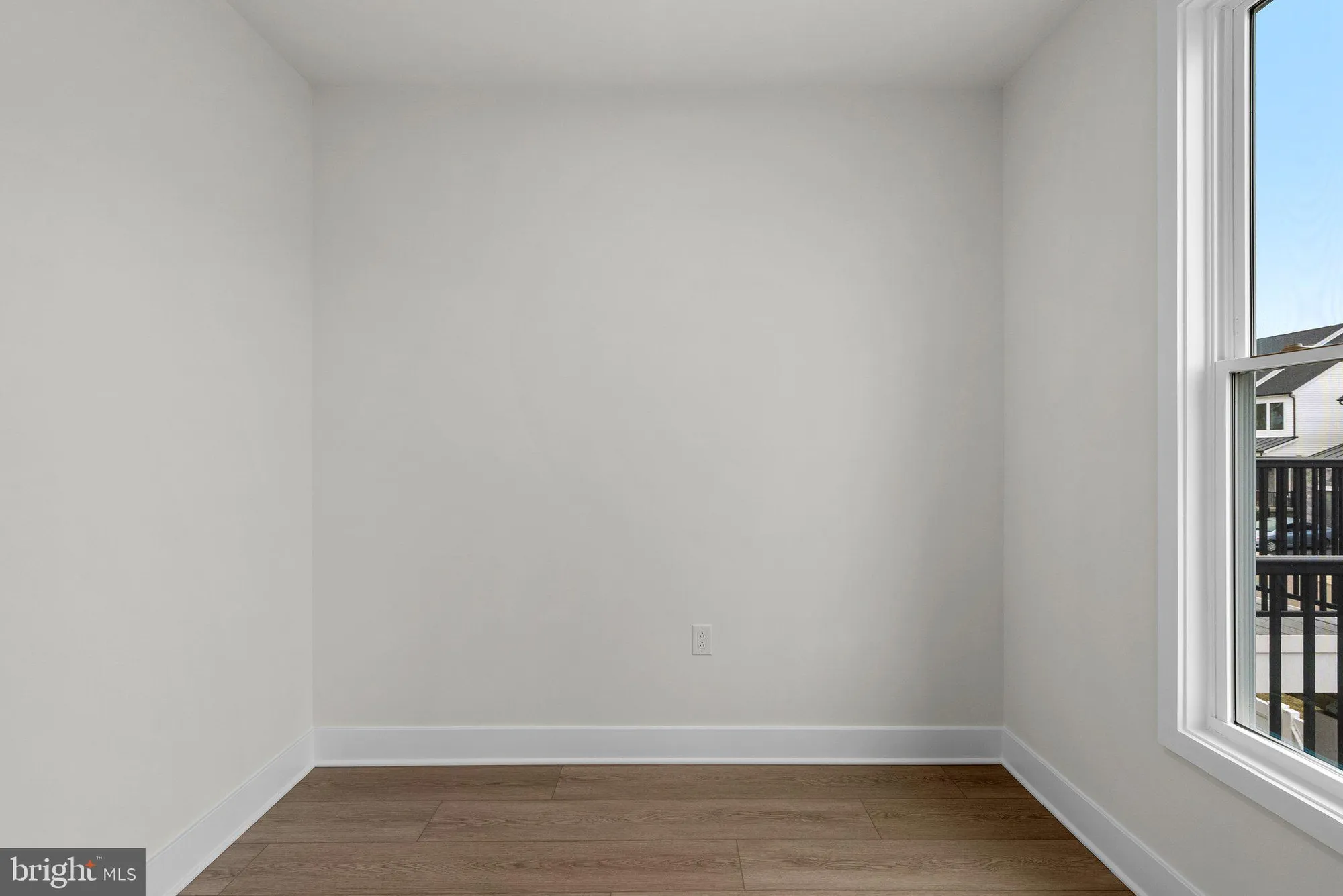 Property Slideshow image 16 of 30 | 44486 lowestoft sq, Ashburn, VA, 20147