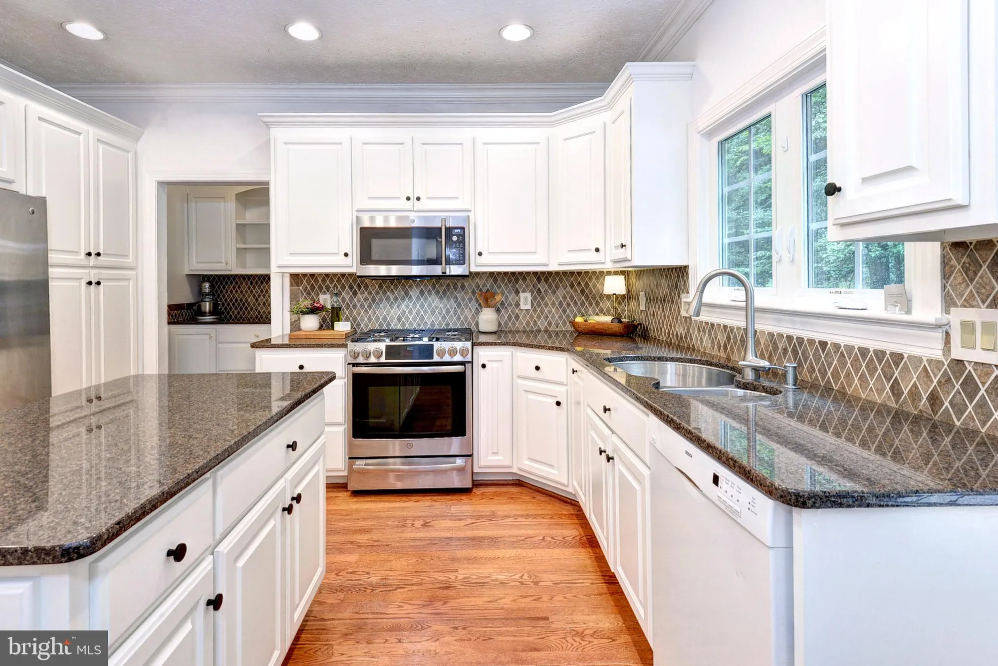 Property Slideshow image 17 of 59 | 112 stone brg, Williamsburg, VA, 23188
