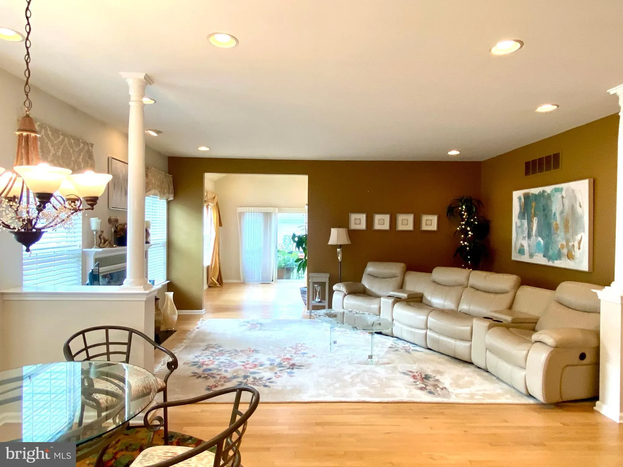 Property Slideshow image 11 of 52 | 2 cypress ct, Little Egg Harbor Twp, NJ, 08087
