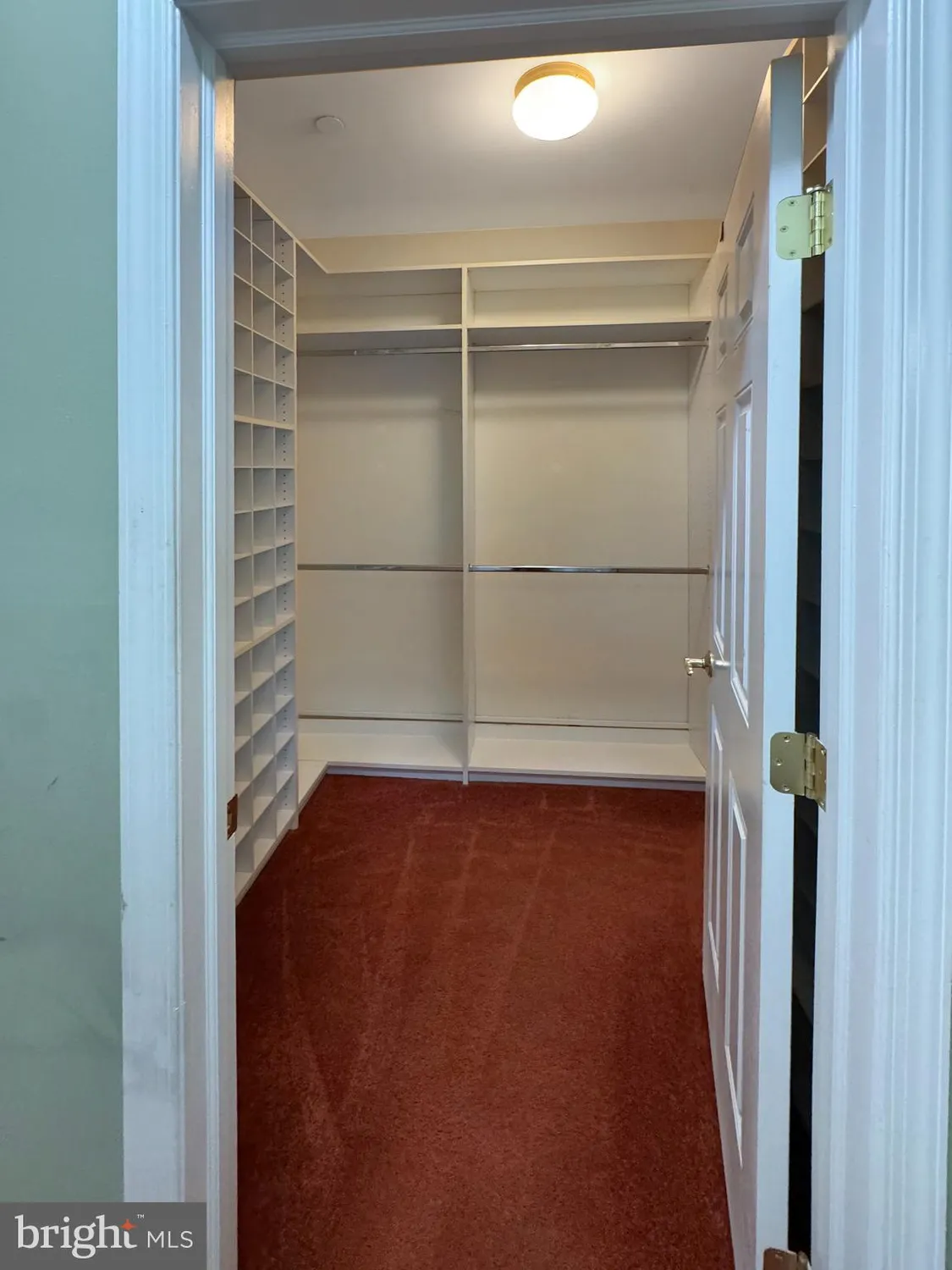 Property Slideshow image 7 of 20 | 2413 sentry ct, Norristown, PA, 19401