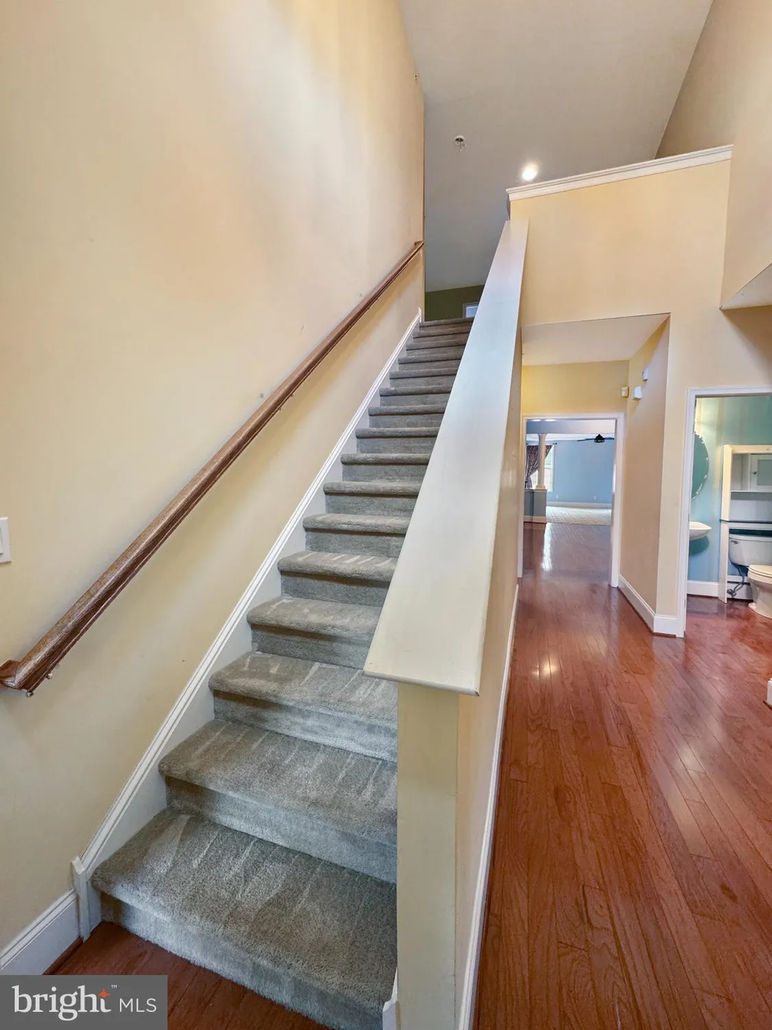 Property Slideshow image 17 of 20 | 2413 sentry ct, Norristown, PA, 19401