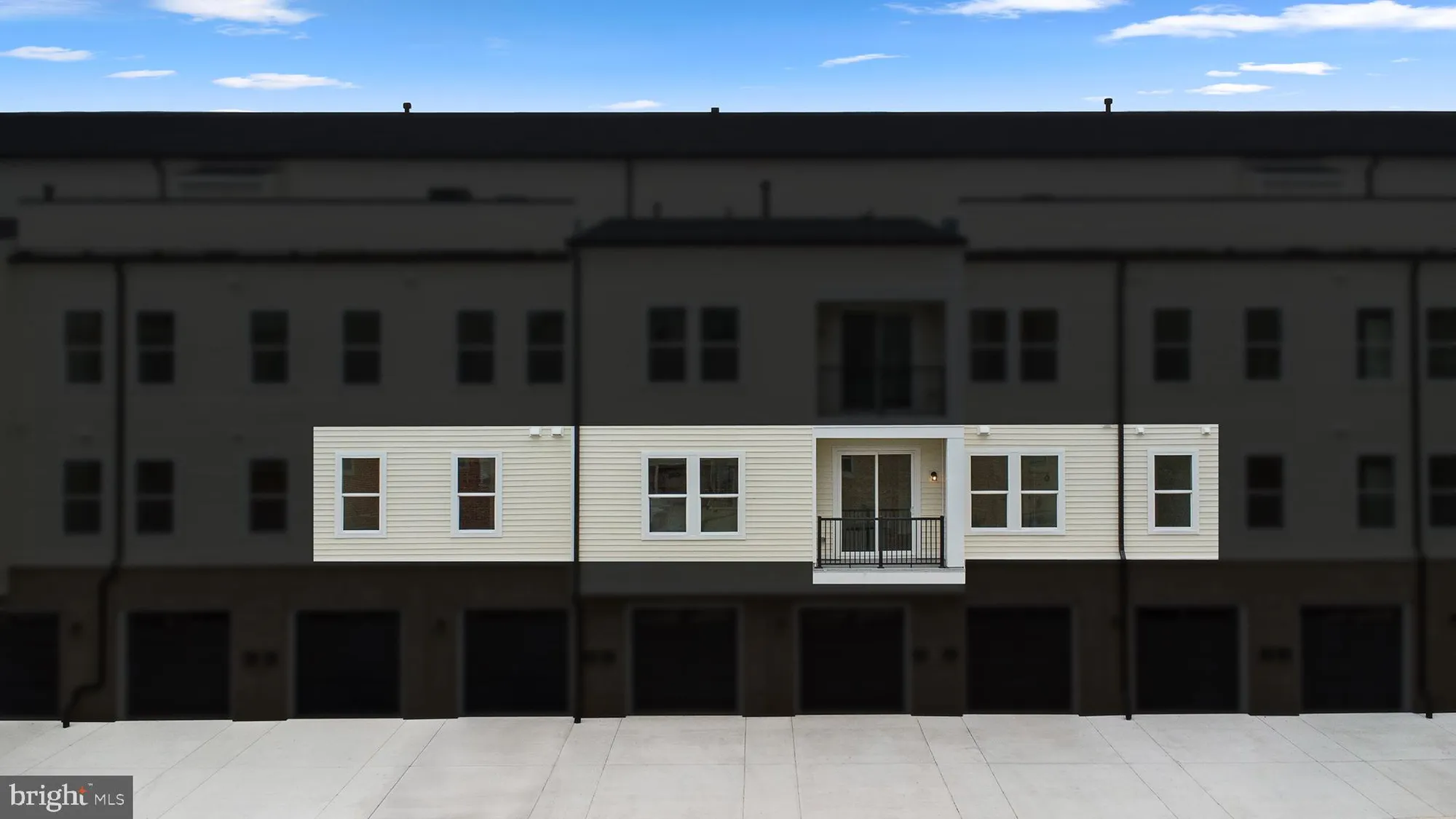 Property Slideshow image 26 of 28 | 23640 bolton crescent ter # 13-204, Ashburn, VA, 20148