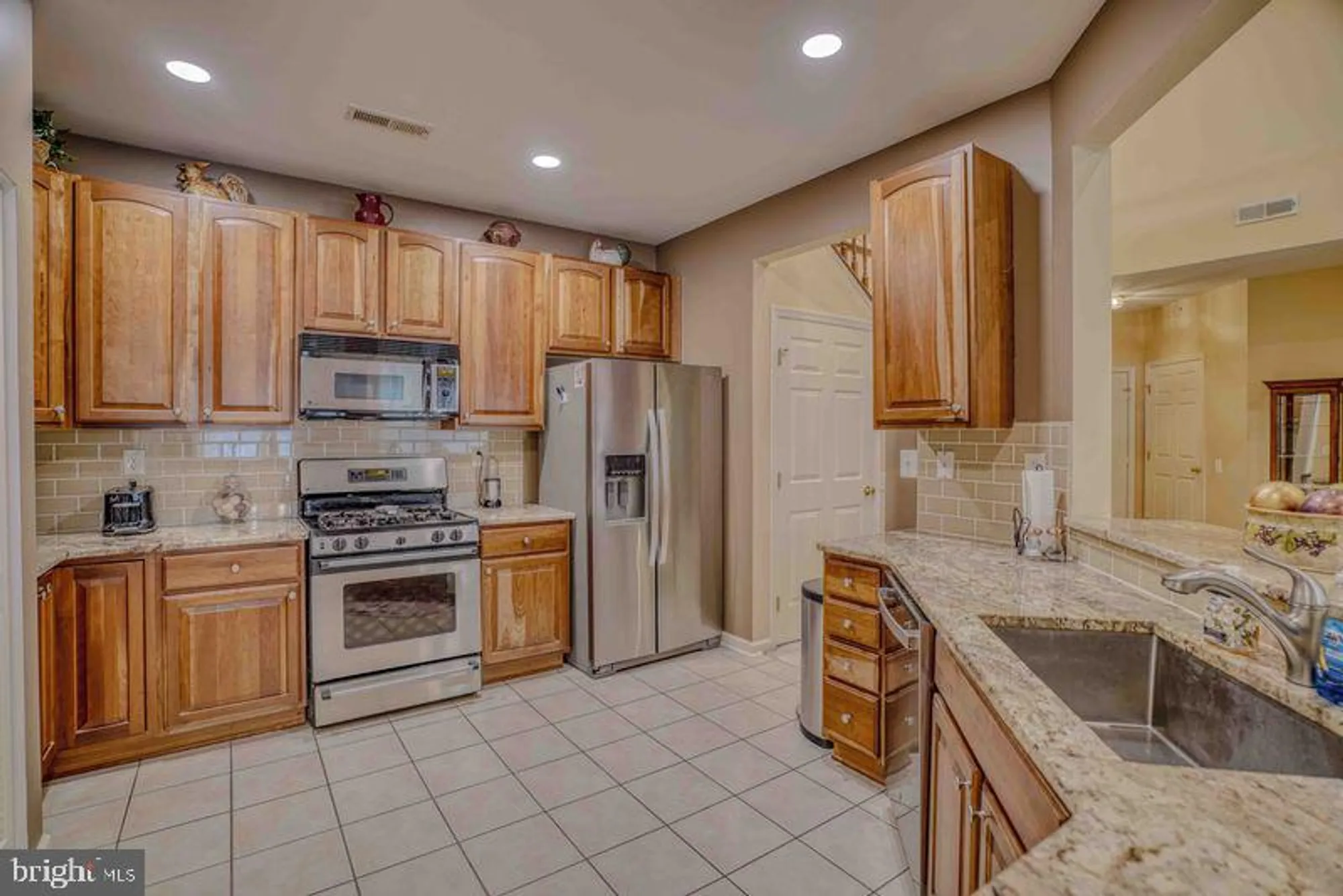 Property Slideshow image 18 of 42 | 200 beech blvd apt 301, Warrington, PA, 18976