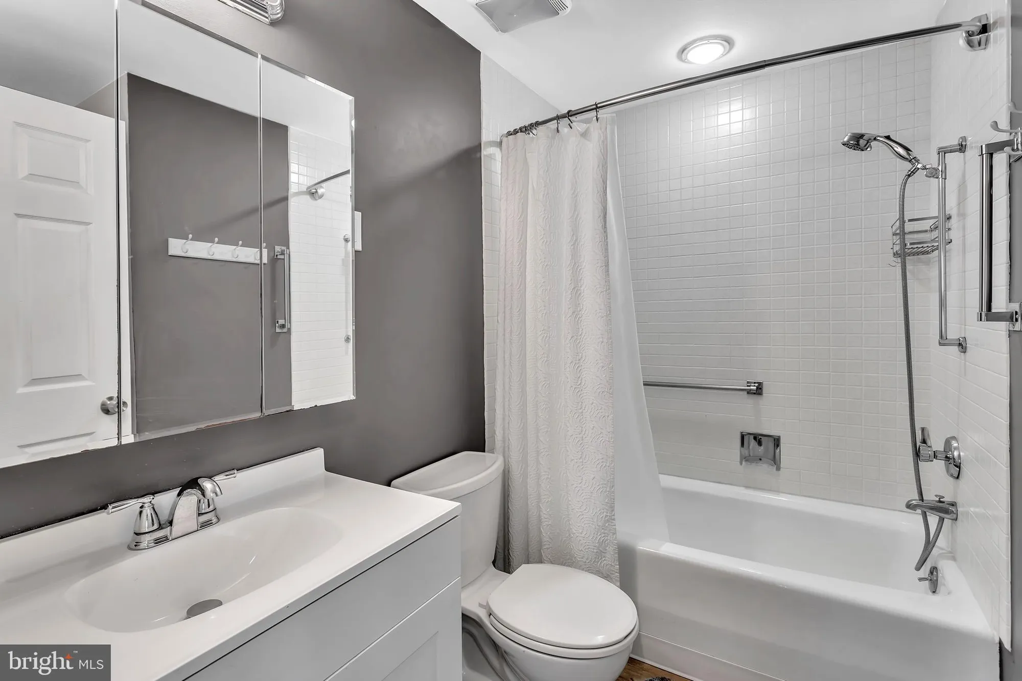 Property Slideshow image 17 of 26 | 326 nantuckett ln a, Monroe Township, NJ, 08831