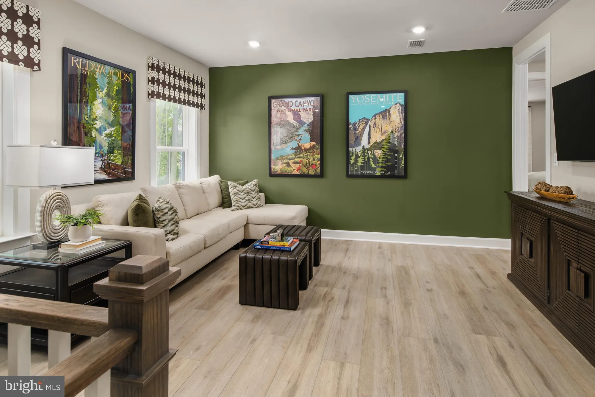 Property Slideshow image 9 of 18 | 9792 blue ivy way, Ellicott City, MD, 21042