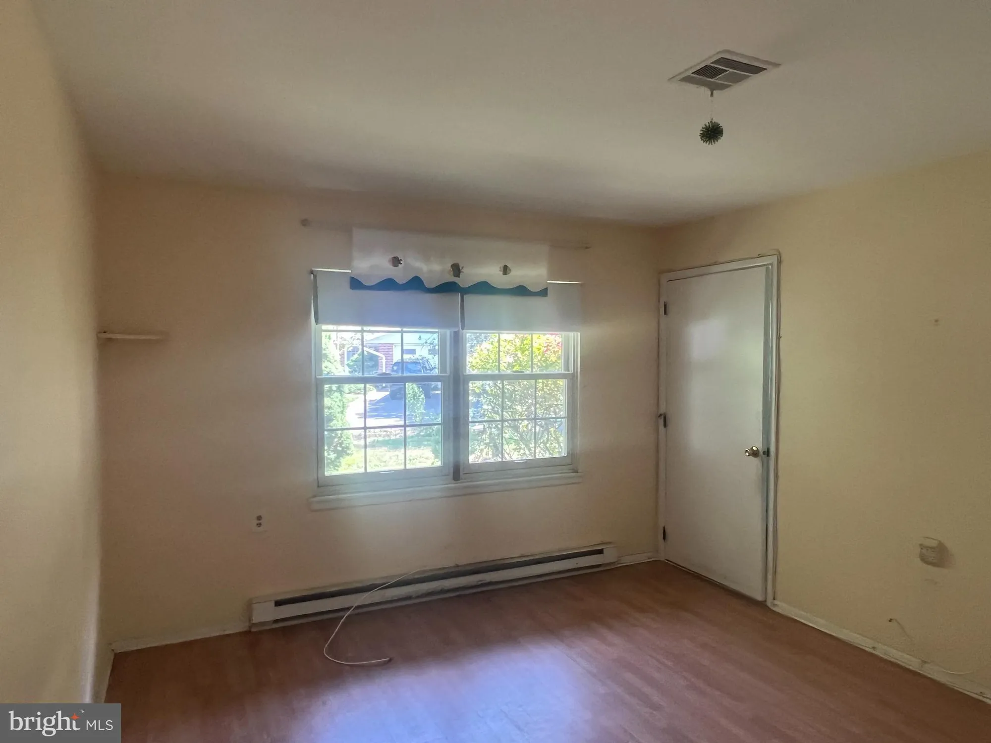 Property Slideshow image 25 of 28 | 1099a argyll cir, Lakewood, NJ, 08701