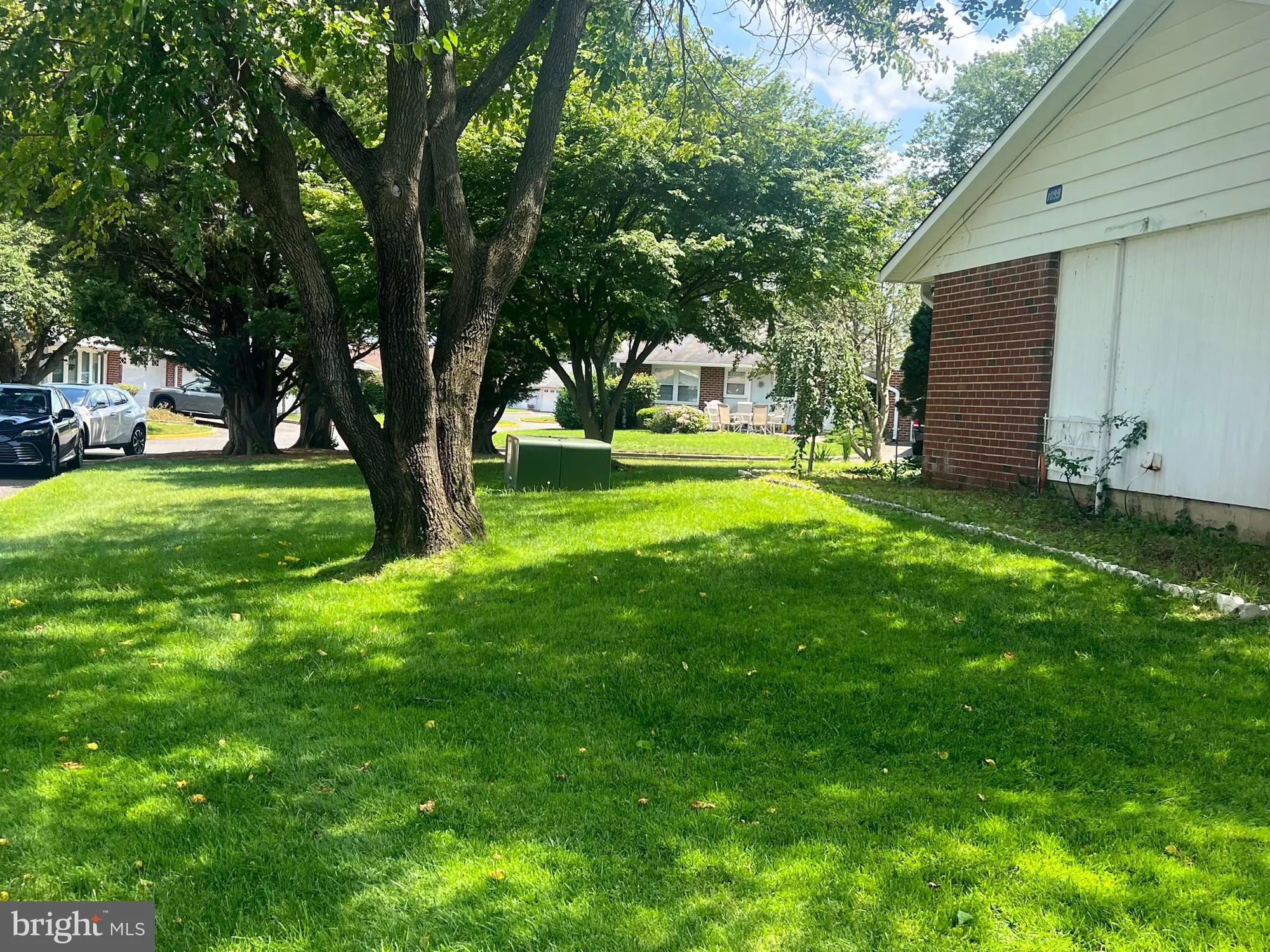 Property Slideshow image 27 of 28 | 1099a argyll cir, Lakewood, NJ, 08701