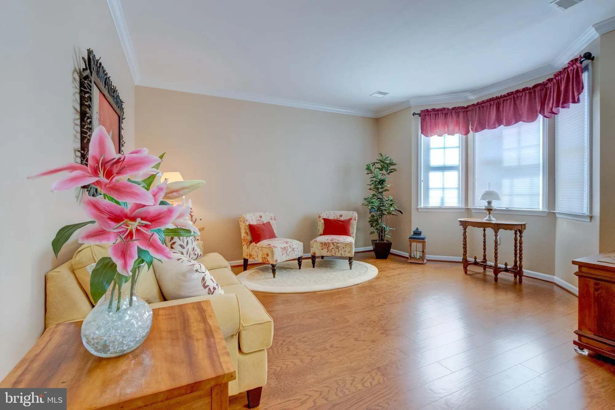 Property Slideshow image 3 of 34 | 228 loyal dr, Mechanicsburg, PA, 17050