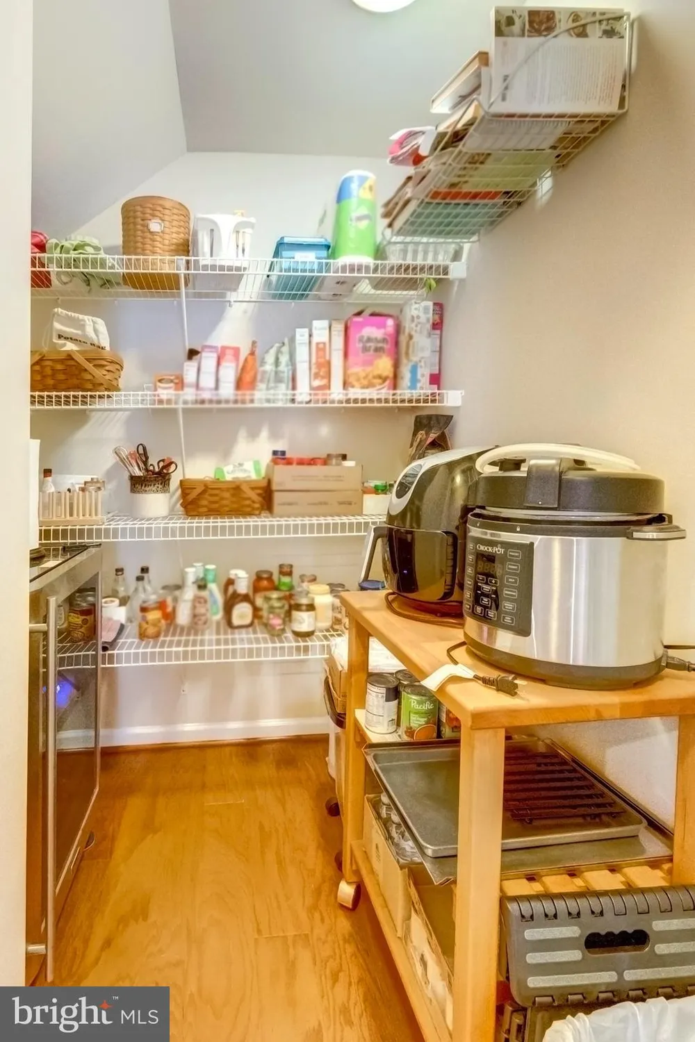 Property Slideshow image 17 of 34 | 228 loyal dr, Mechanicsburg, PA, 17050