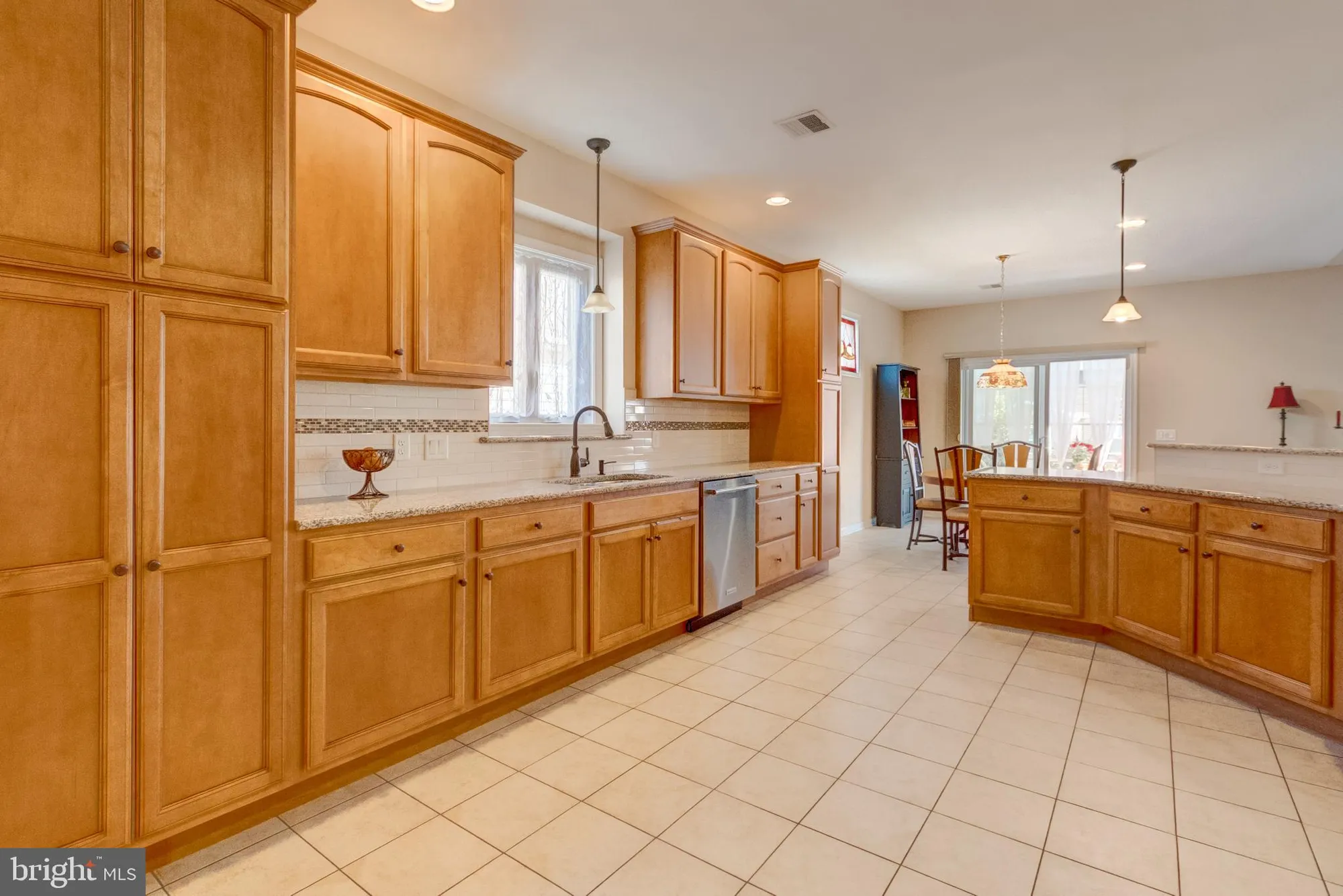 Property Slideshow image 16 of 34 | 228 loyal dr, Mechanicsburg, PA, 17050
